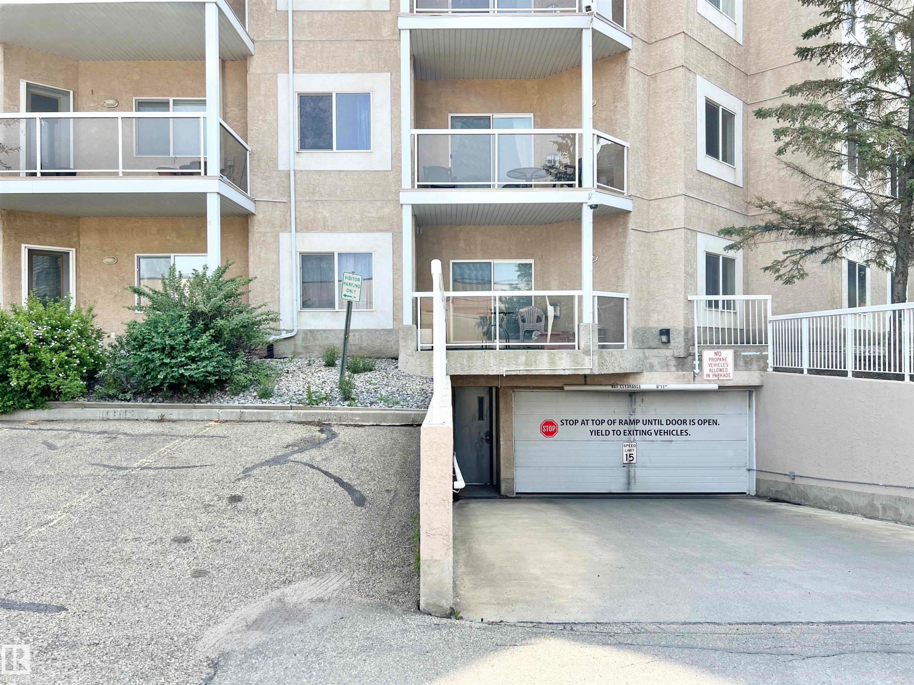 110 10511 42 Avenue, Edmonton, AB