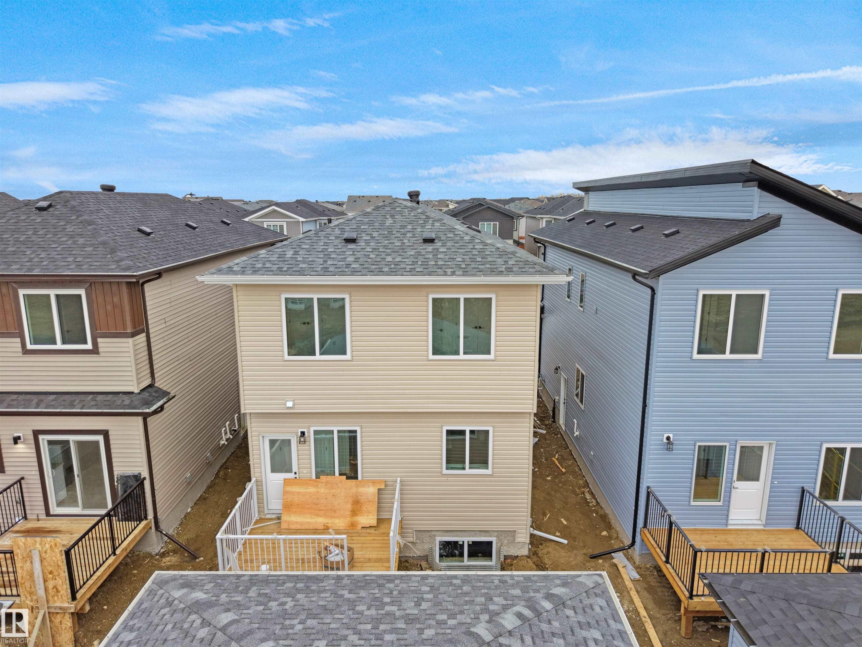 332 Roberts Wynd, Leduc, AB
