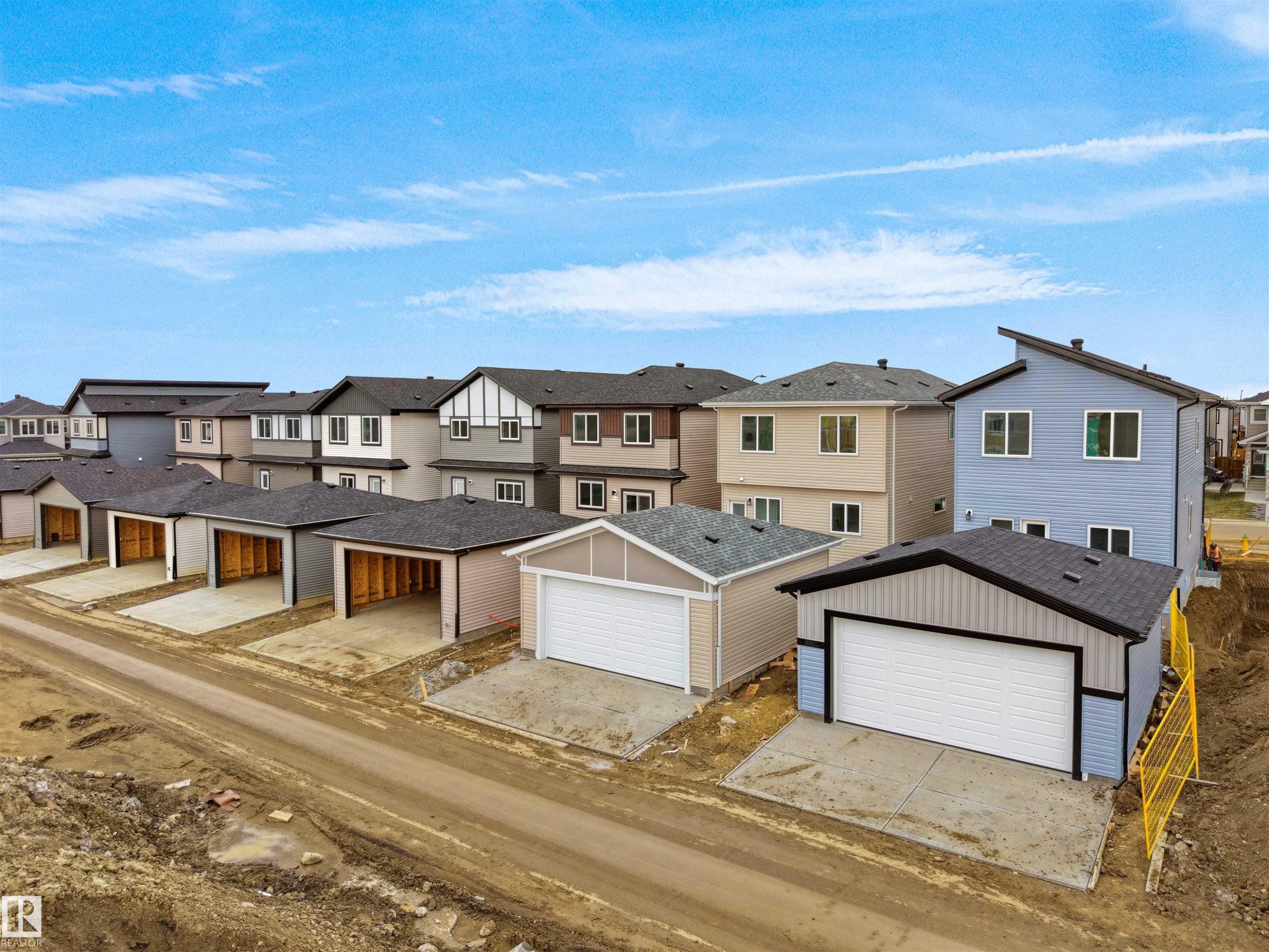 332 Roberts Wynd, Leduc, AB