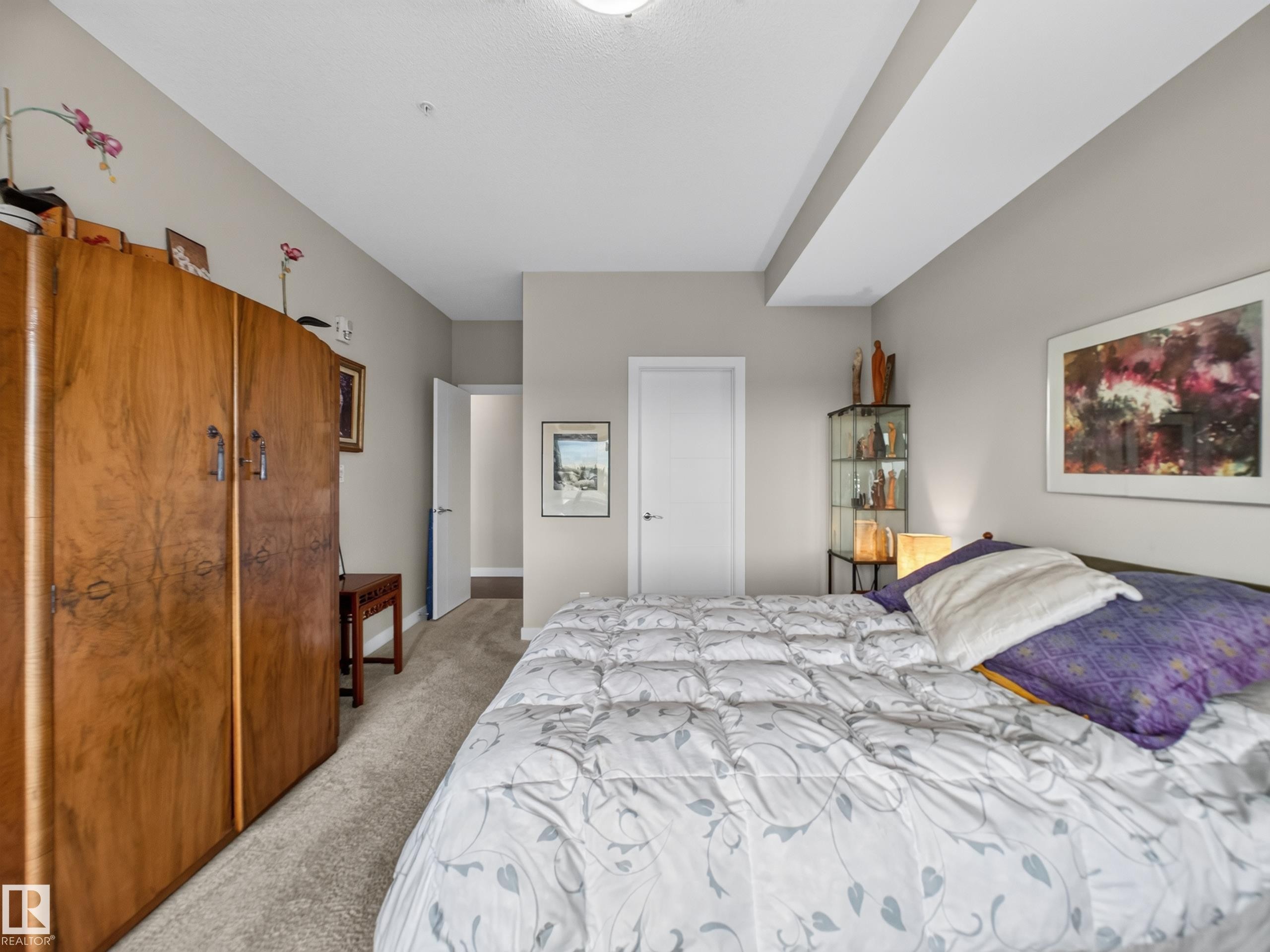 #412 625 Leger Wy Nw, Edmonton, AB - Indoor Photo Showing Bedroom