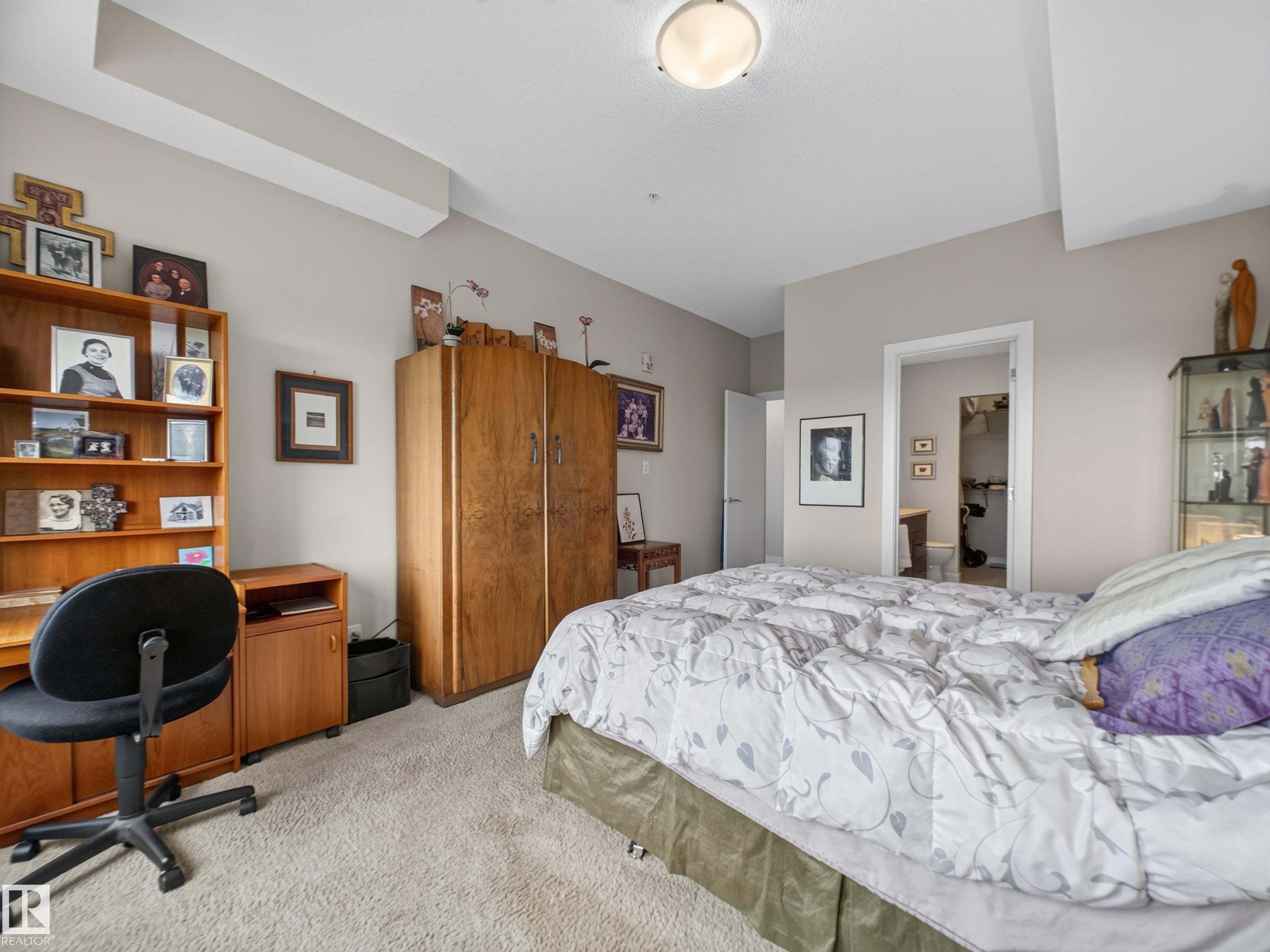 #412 625 Leger Wy Nw, Edmonton, AB - Indoor Photo Showing Bedroom