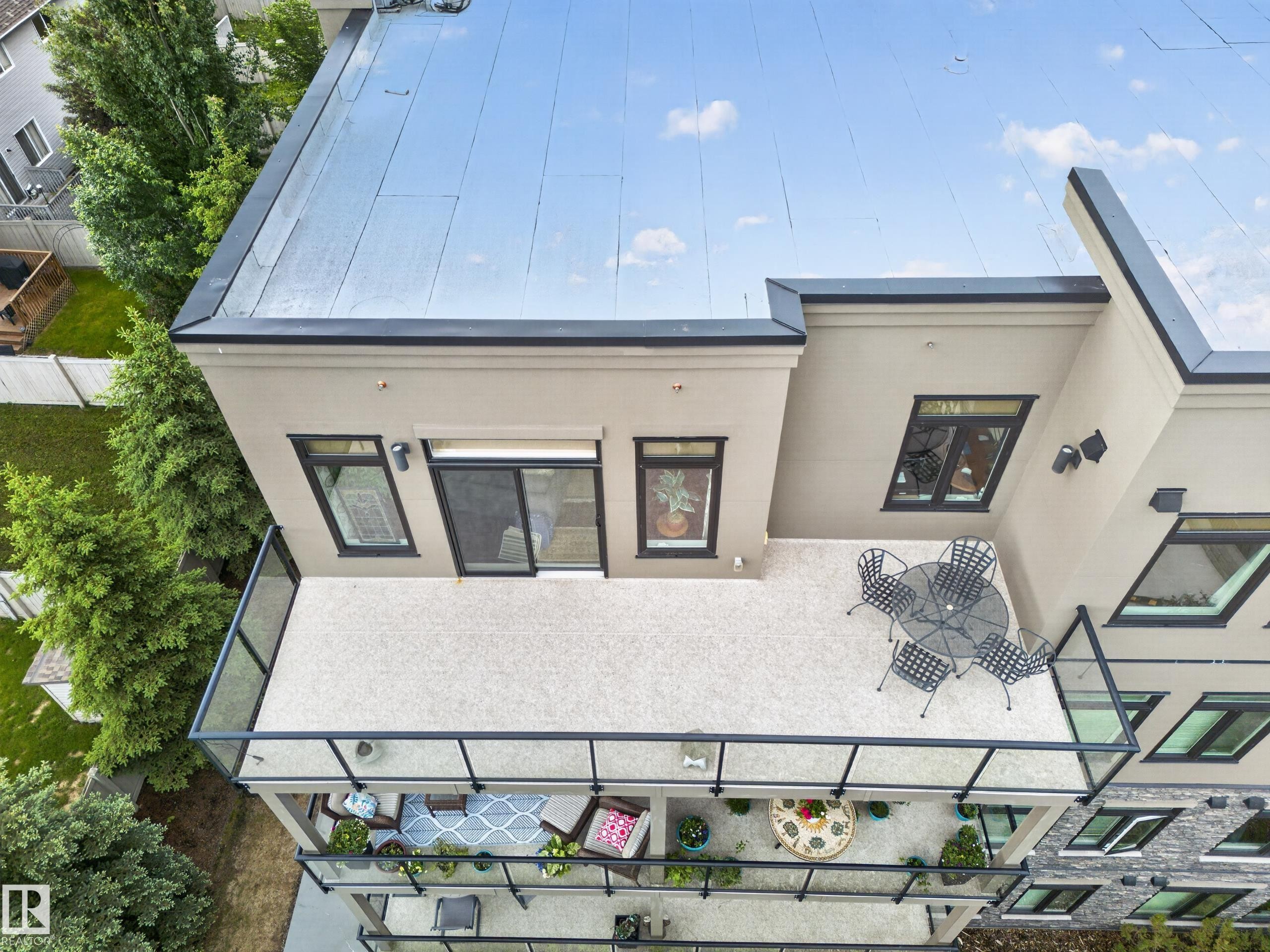 #412 625 Leger Wy Nw, Edmonton, AB - Outdoor