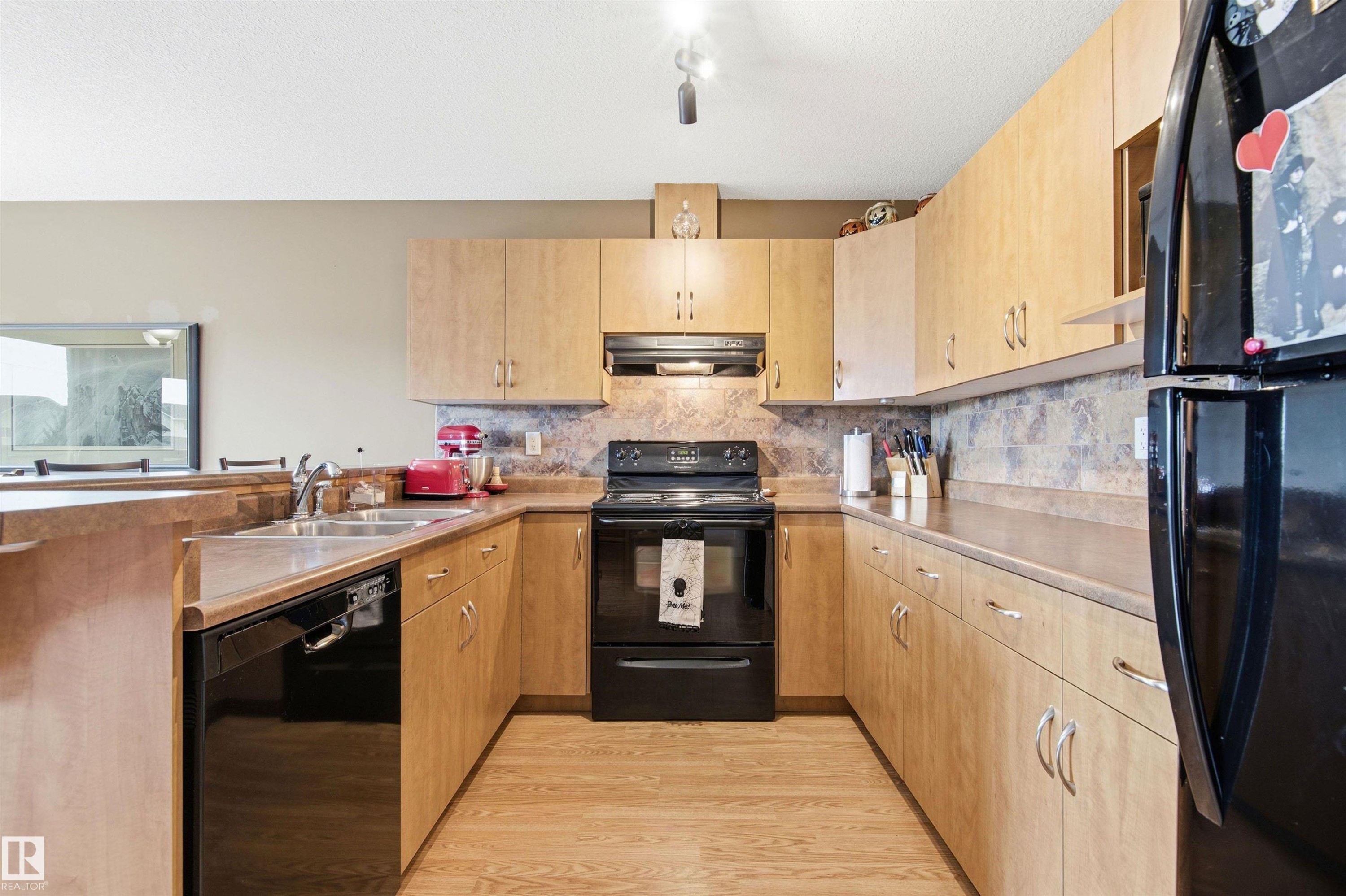 12 16317 64 Street, Edmonton, AB