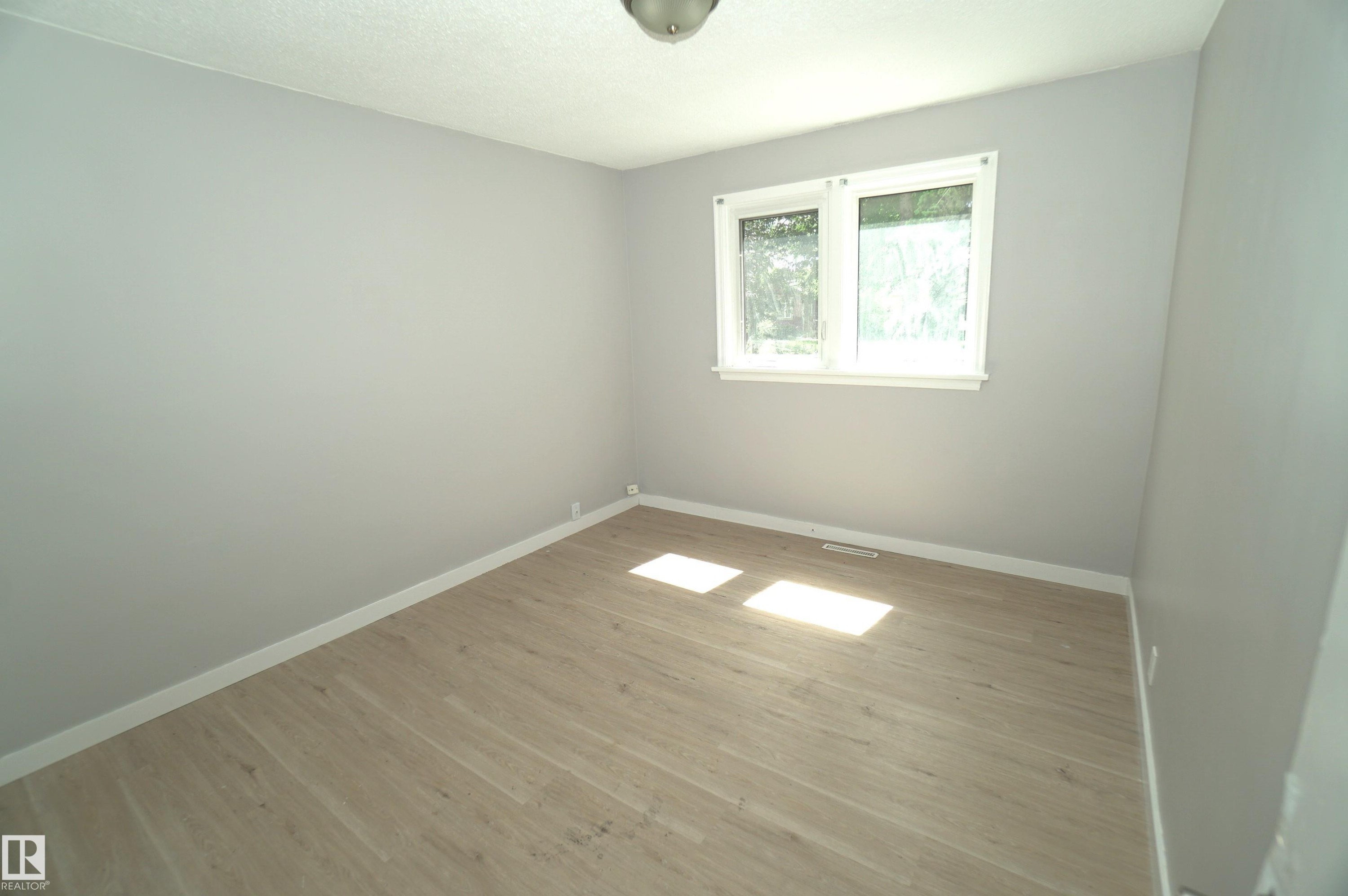 10922 62 Avenue, Edmonton, AB