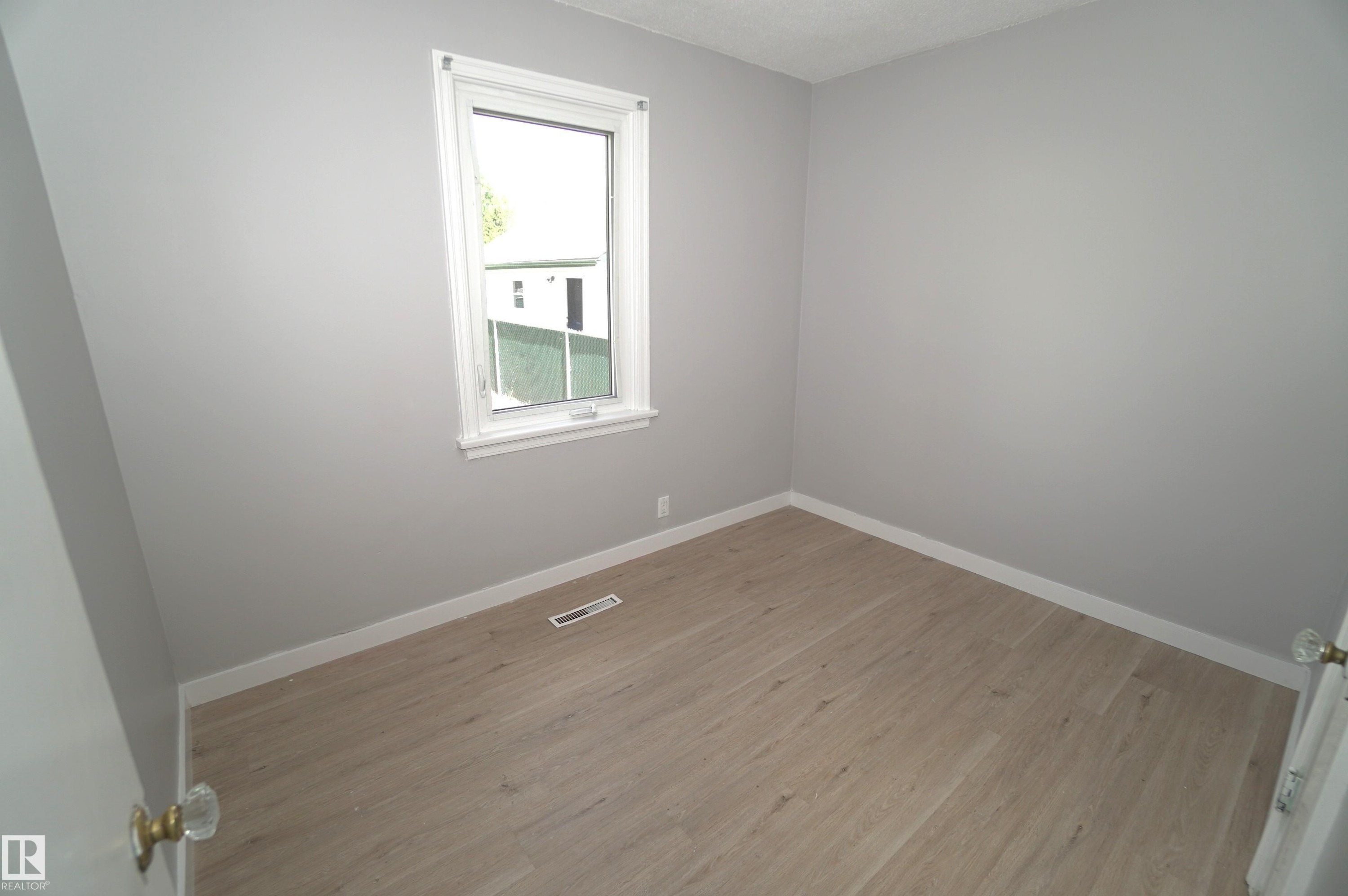 10922 62 Avenue, Edmonton, AB