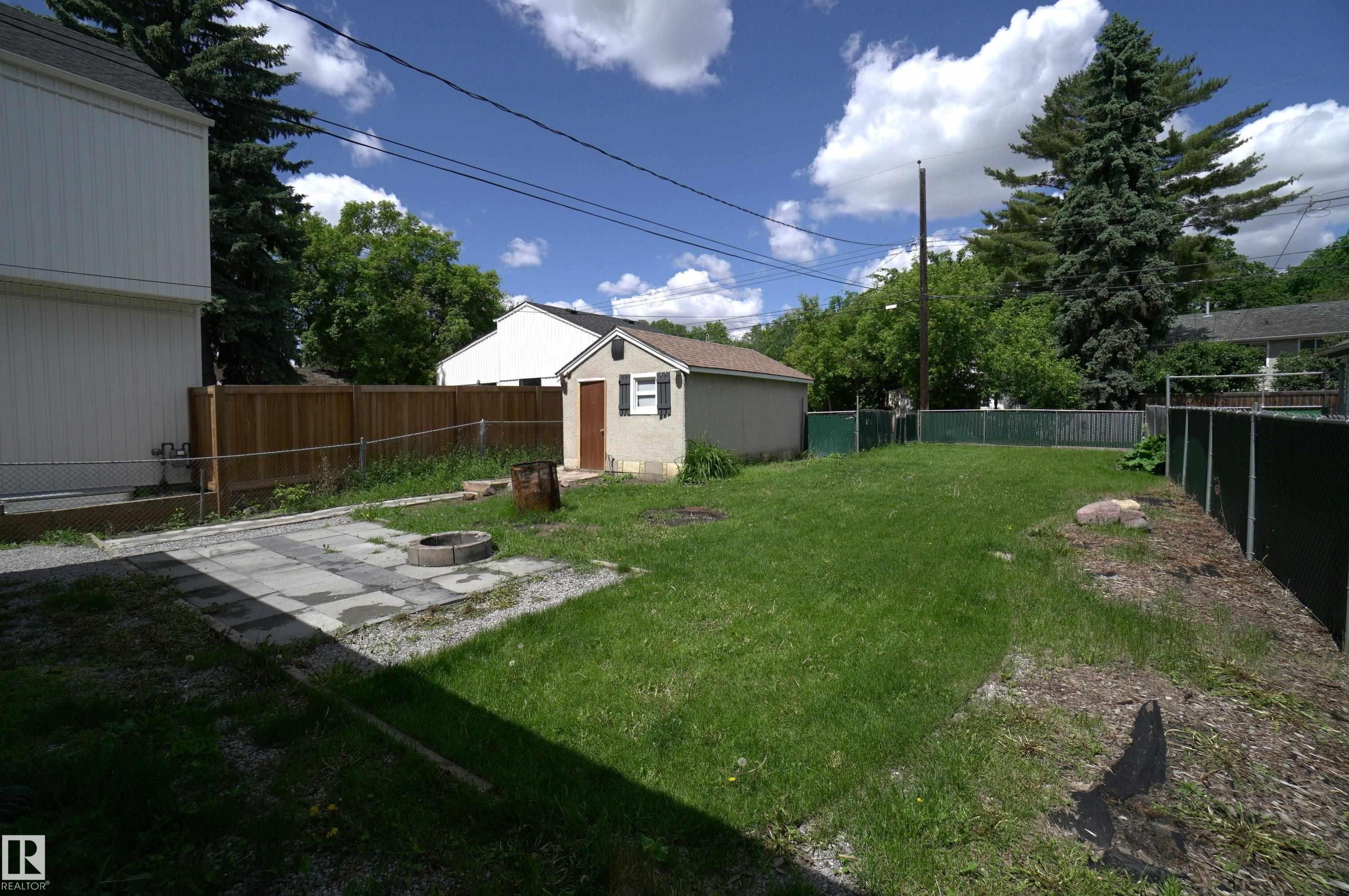 10922 62 Avenue, Edmonton, AB