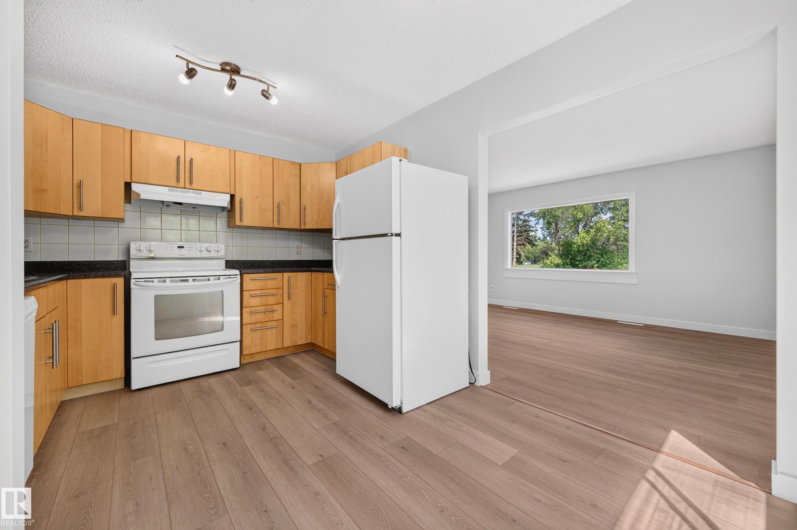 4311 105A Avenue, Edmonton, AB