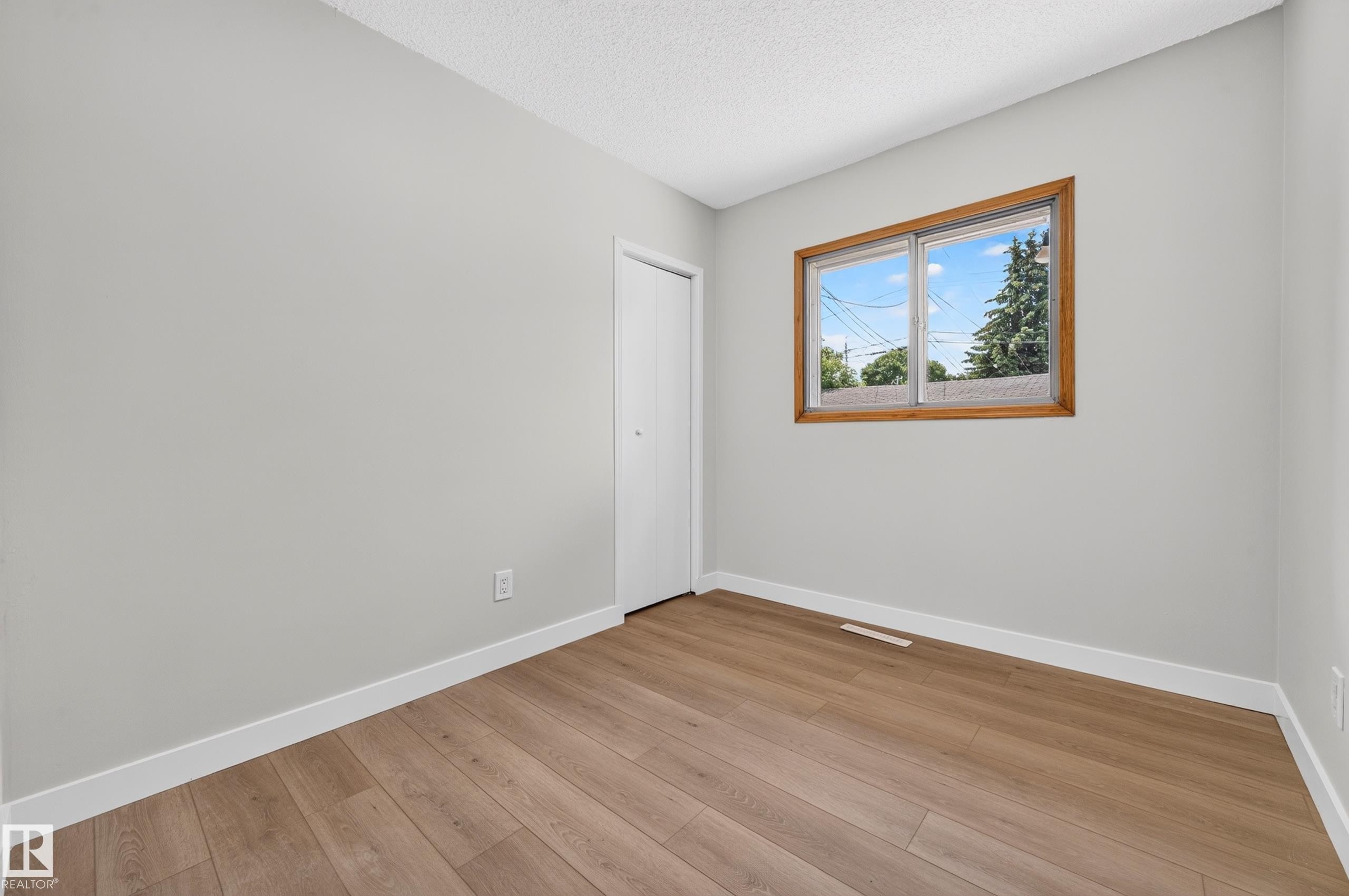 4311 105A Avenue, Edmonton, AB