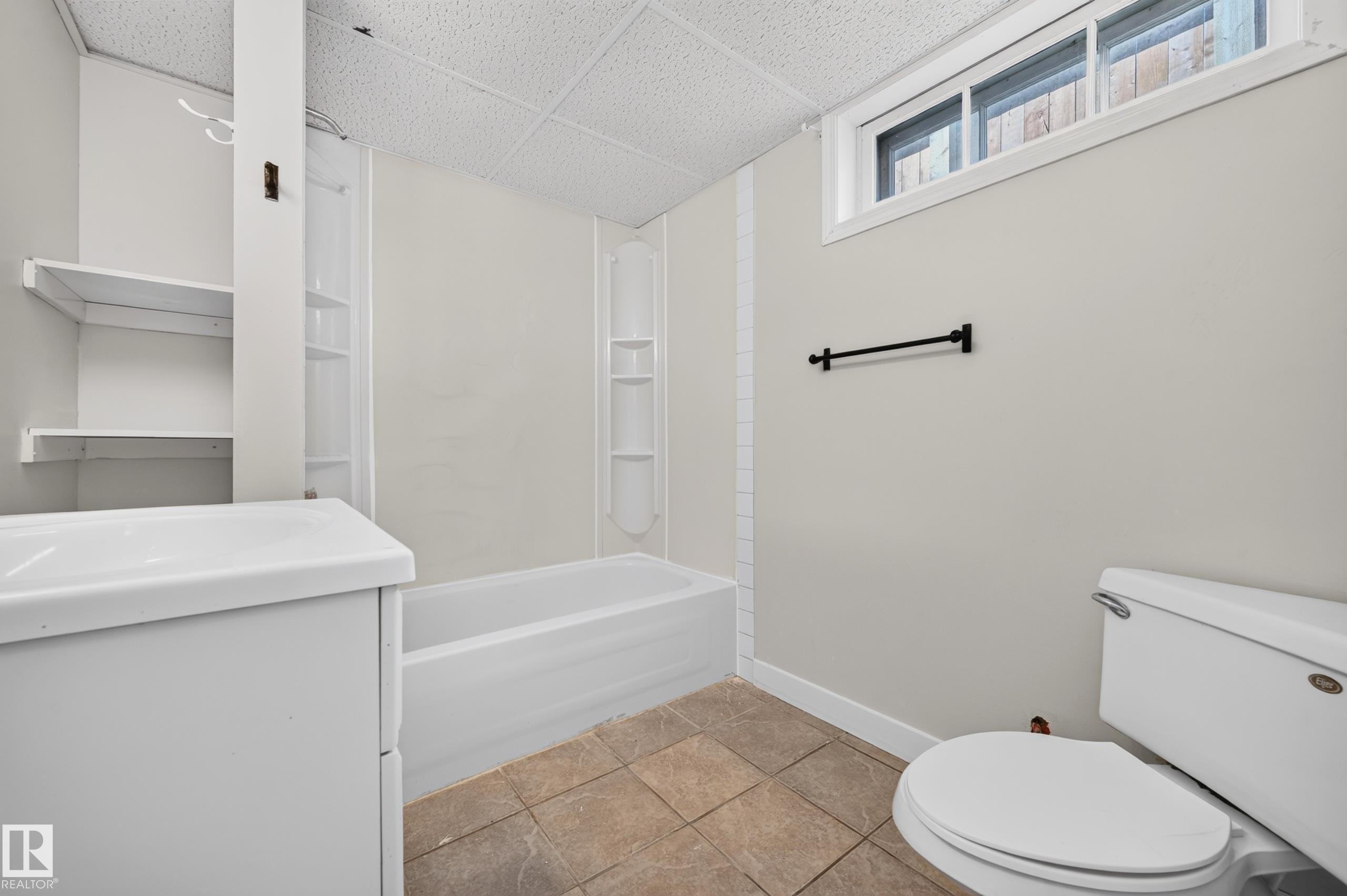 4311 105A Avenue, Edmonton, AB