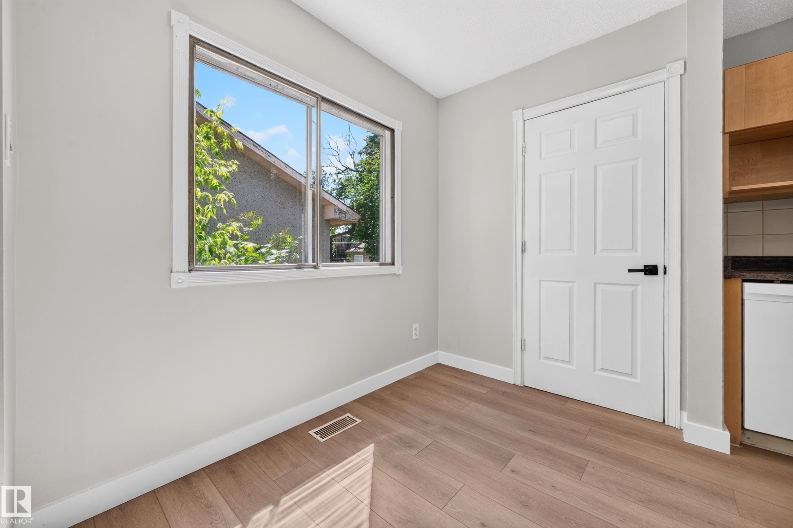 4311 105A Avenue, Edmonton, AB