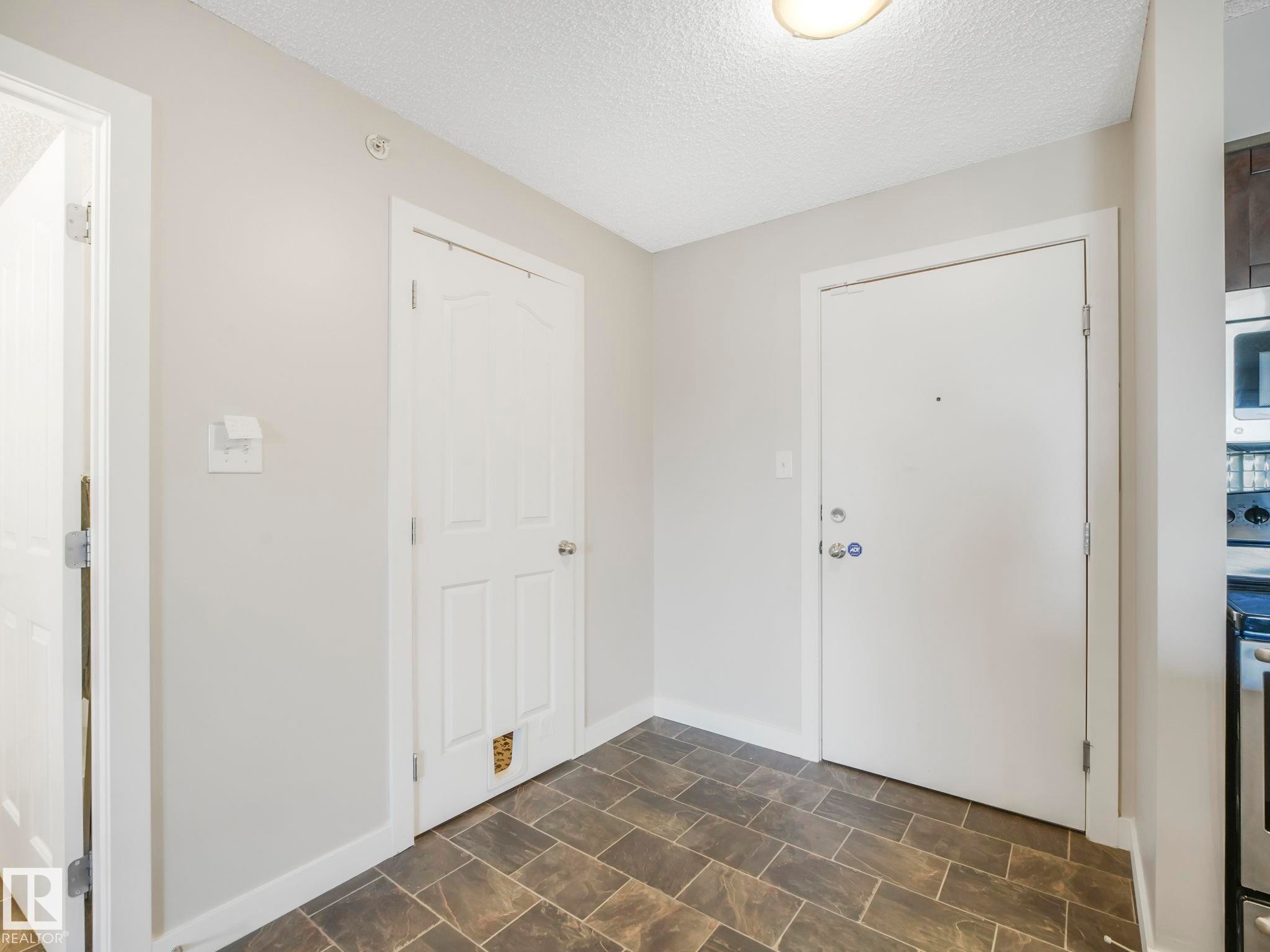 404 270 Mcconachie Drive, Edmonton, AB