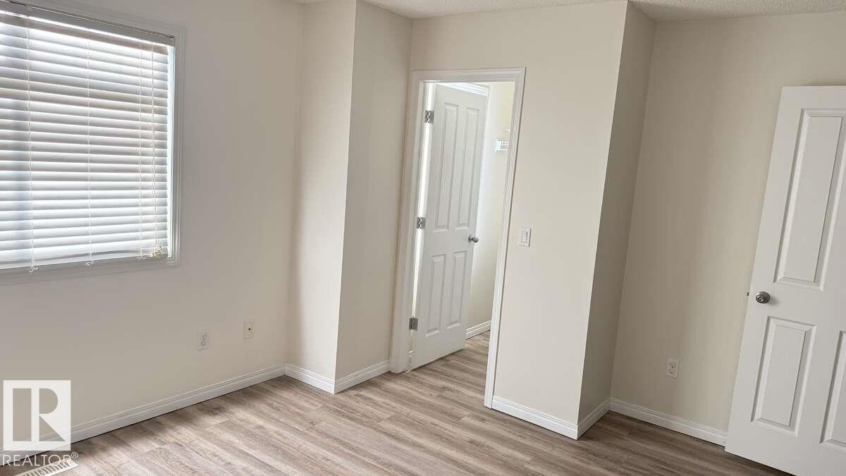 73 1804 70 Street, Edmonton, AB