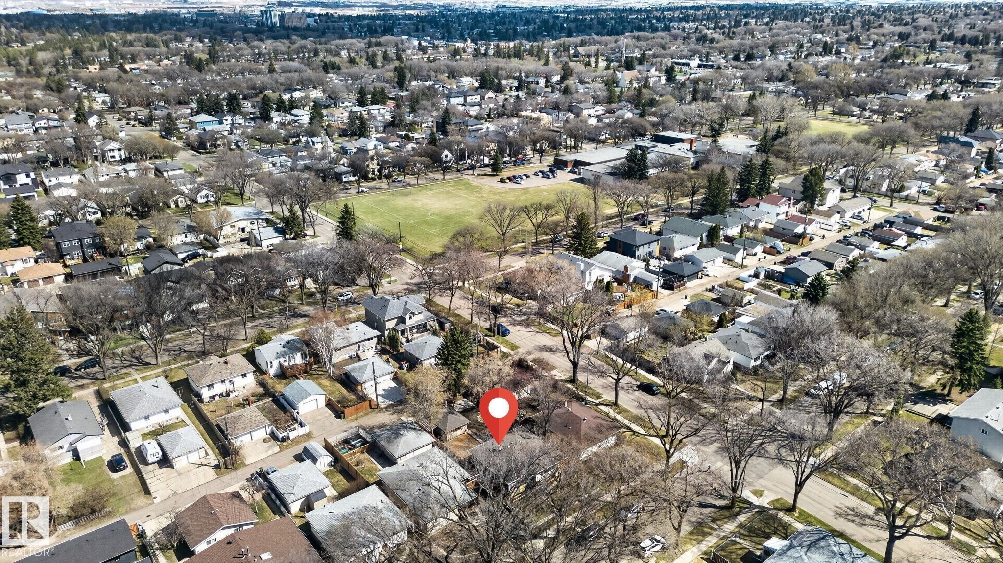 10409 83 Street, Edmonton, AB