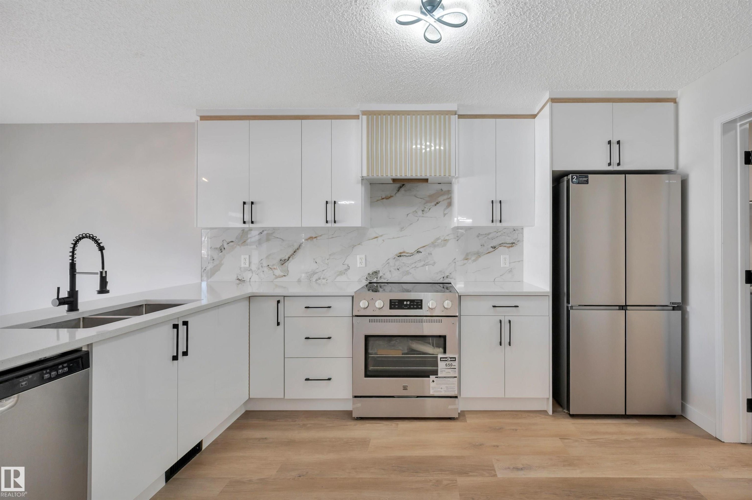 4124 37A Avenue, Edmonton, AB