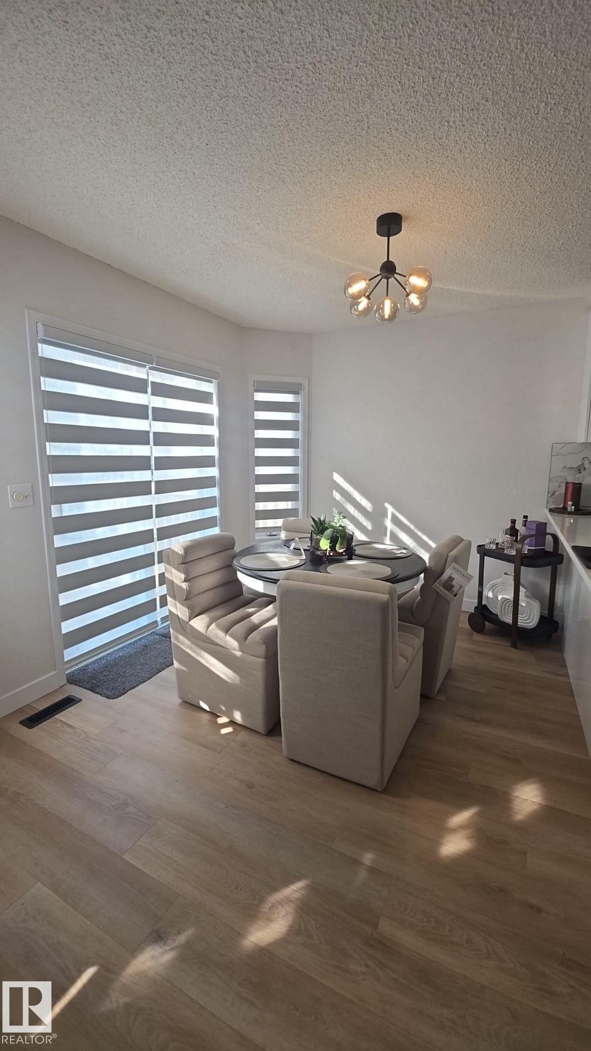 4124 37A Avenue, Edmonton, AB