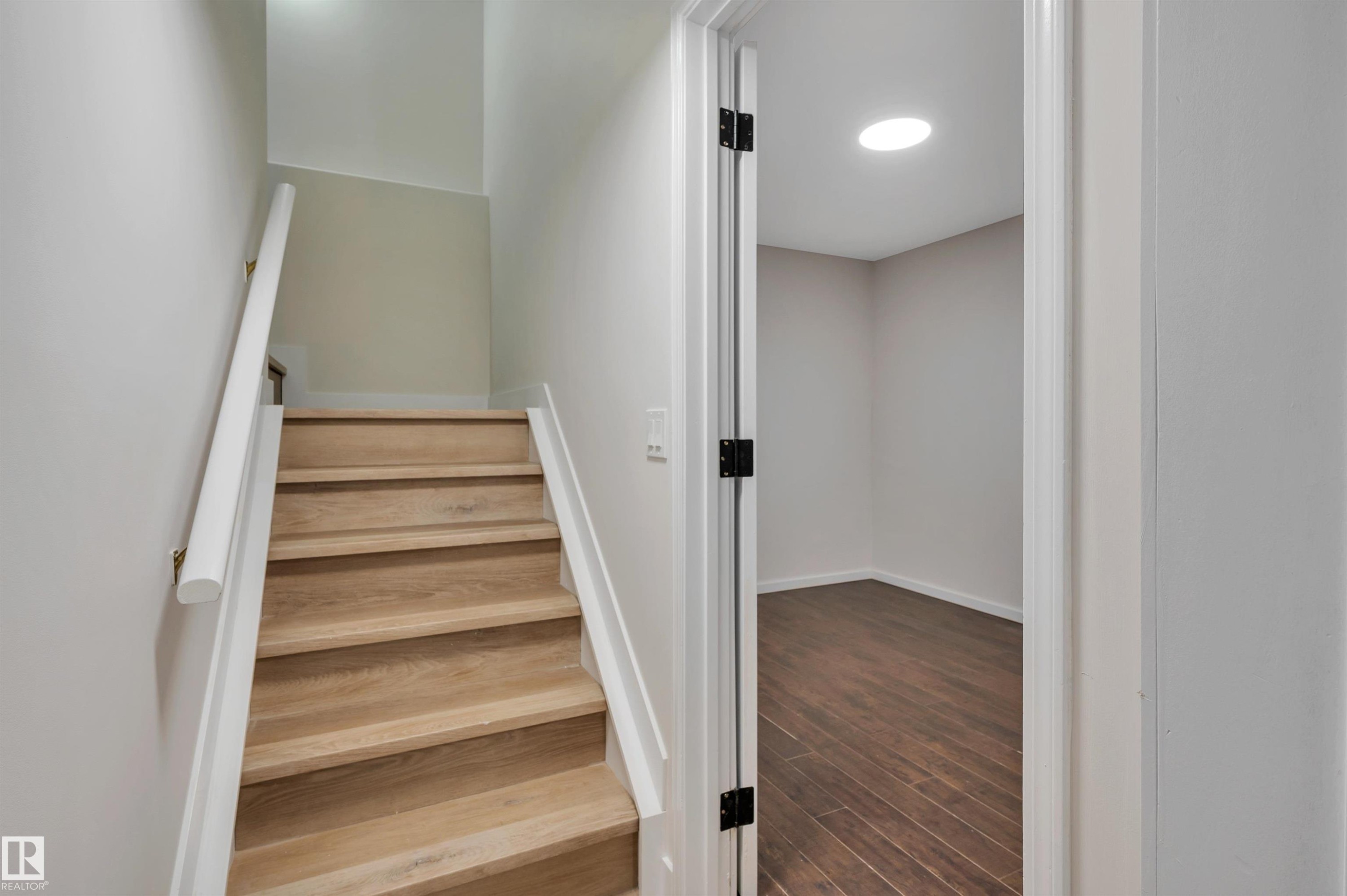4124 37A Avenue, Edmonton, AB