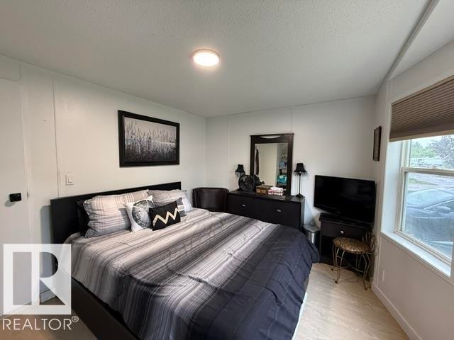 36 Ridgeway Drive, Edmonton, AB