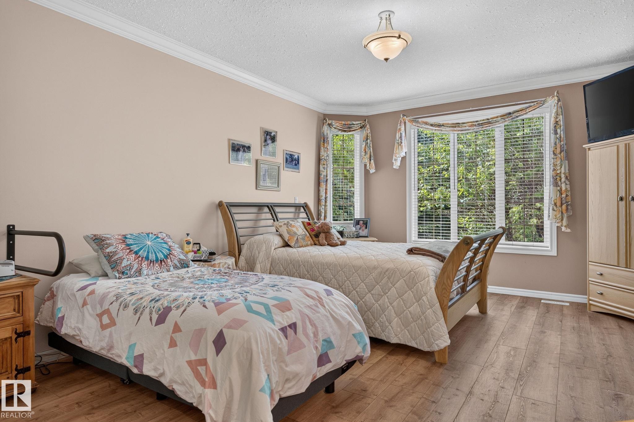 6 Prestige Point Nw, Edmonton, AB