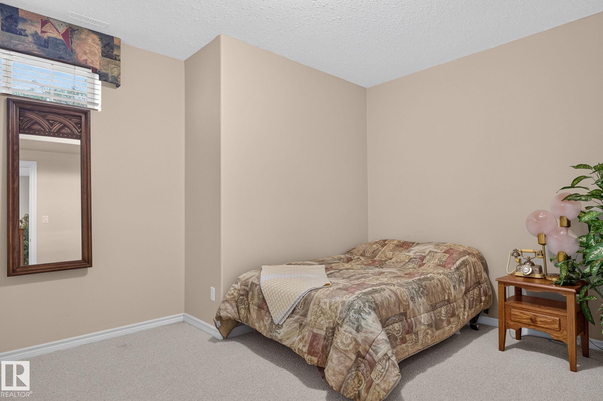 6 Prestige Point Nw, Edmonton, AB