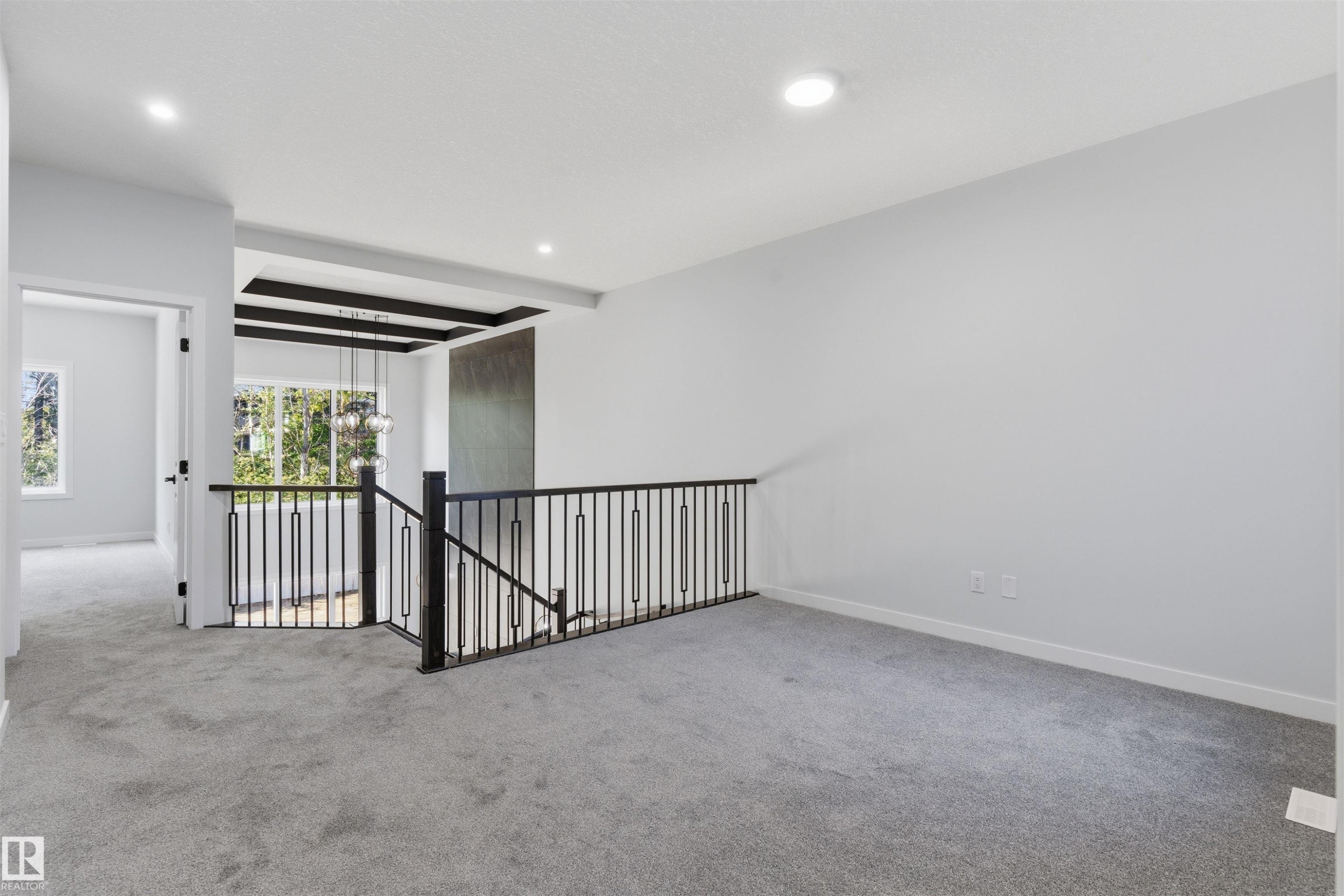 1721 Crossbill Loop, Edmonton, AB