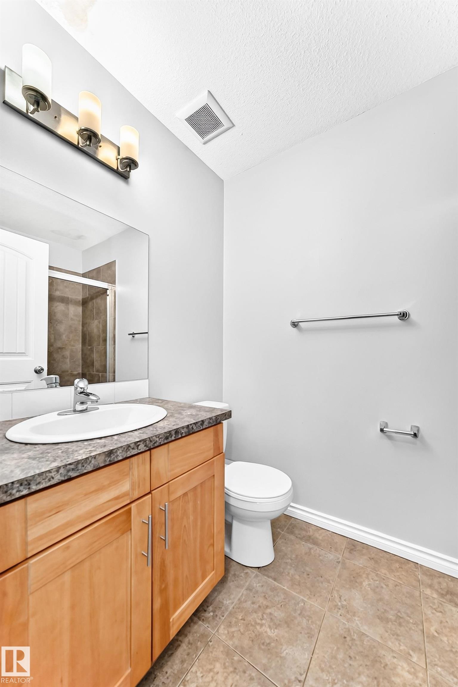 12124 122 Street, Edmonton, AB