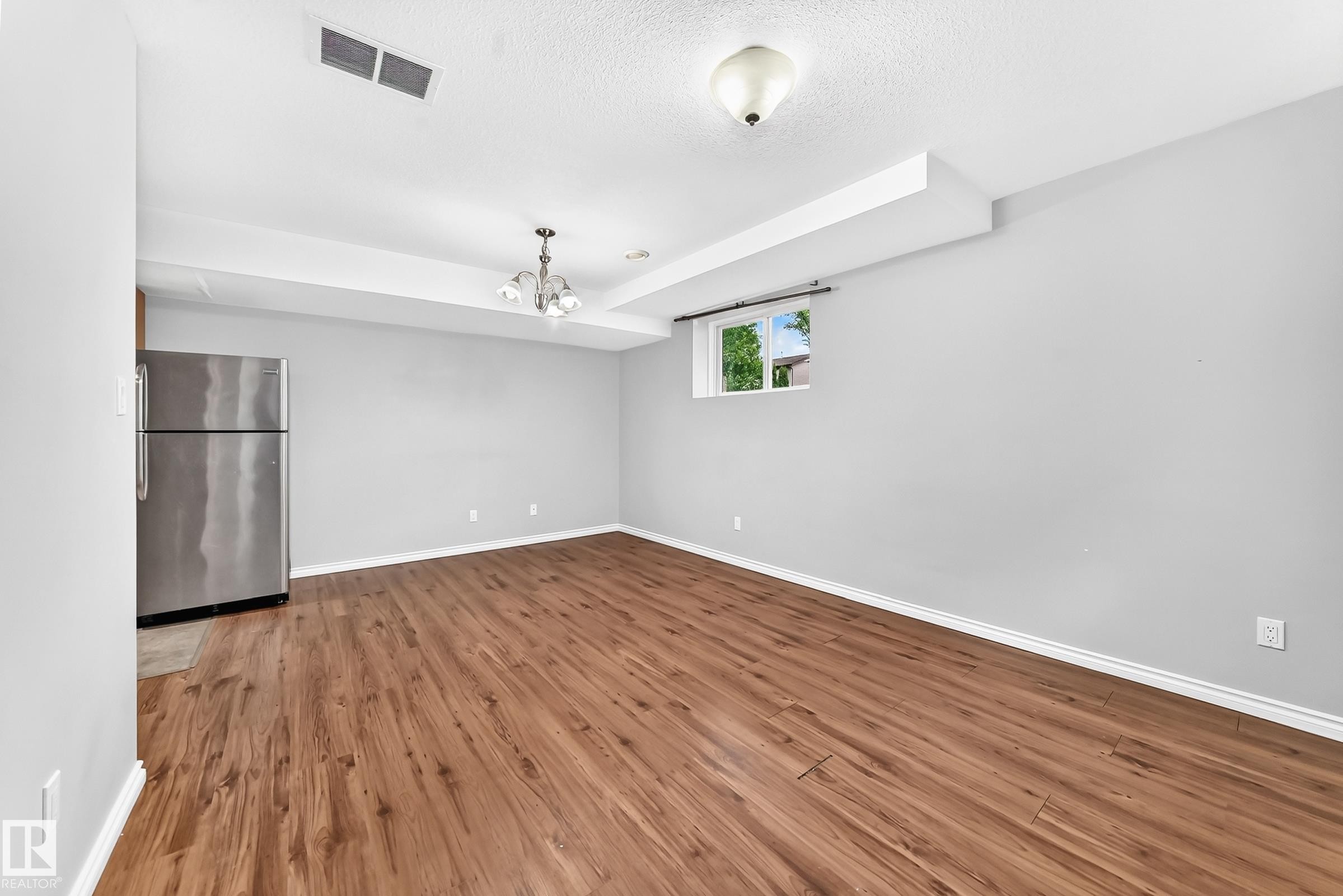12124 122 Street, Edmonton, AB