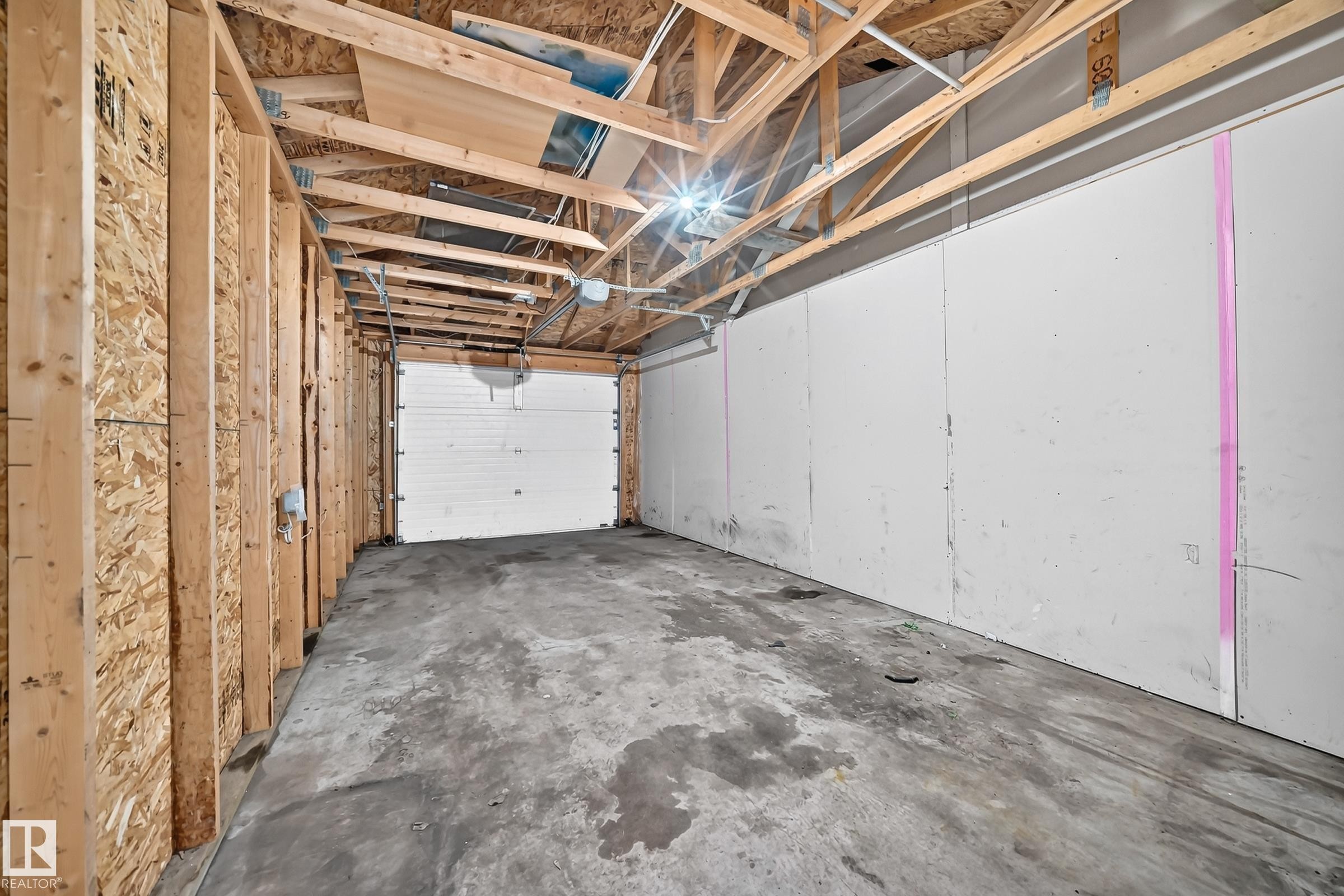 12124 122 Street, Edmonton, AB