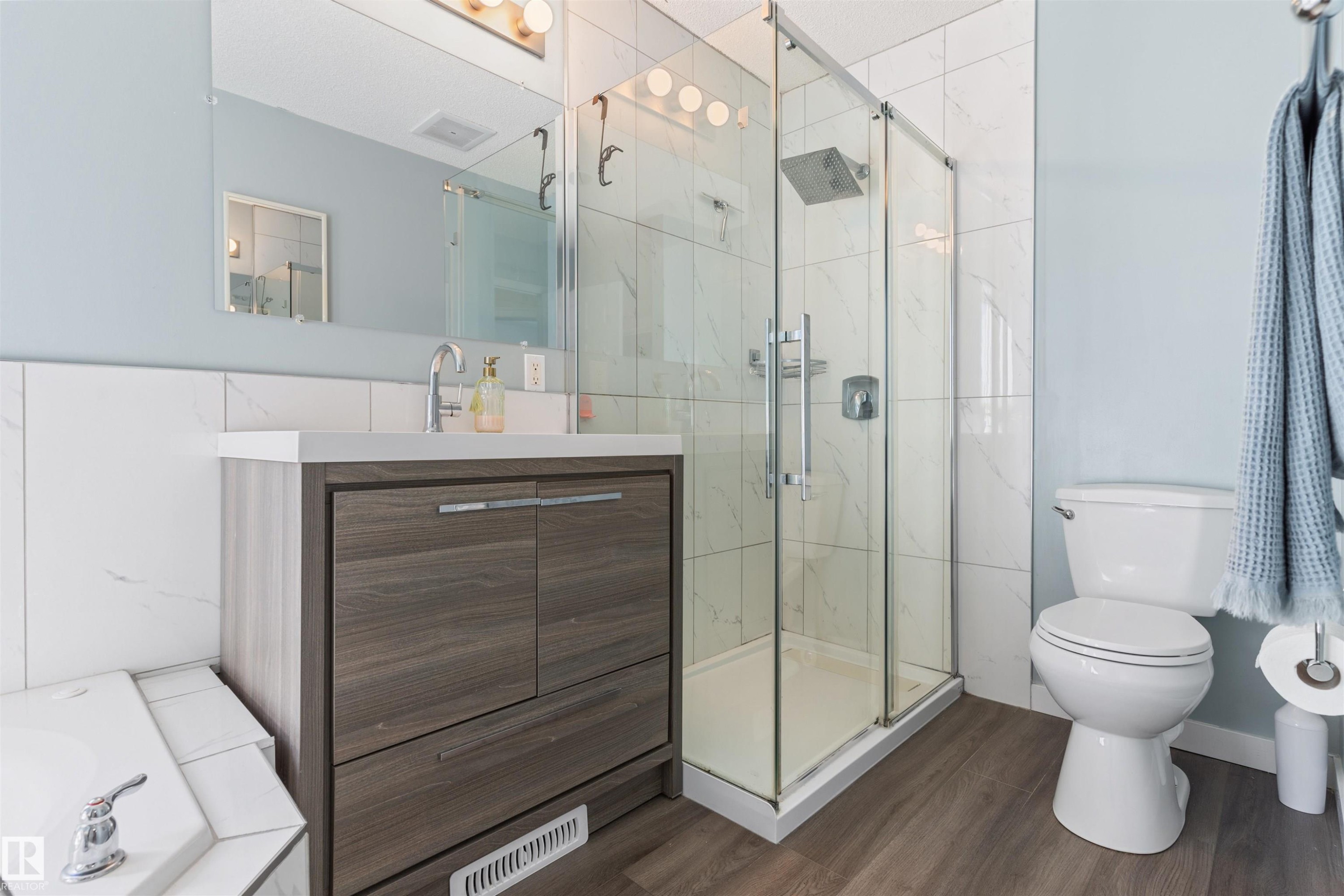 7824 14 Avenue, Edmonton, AB