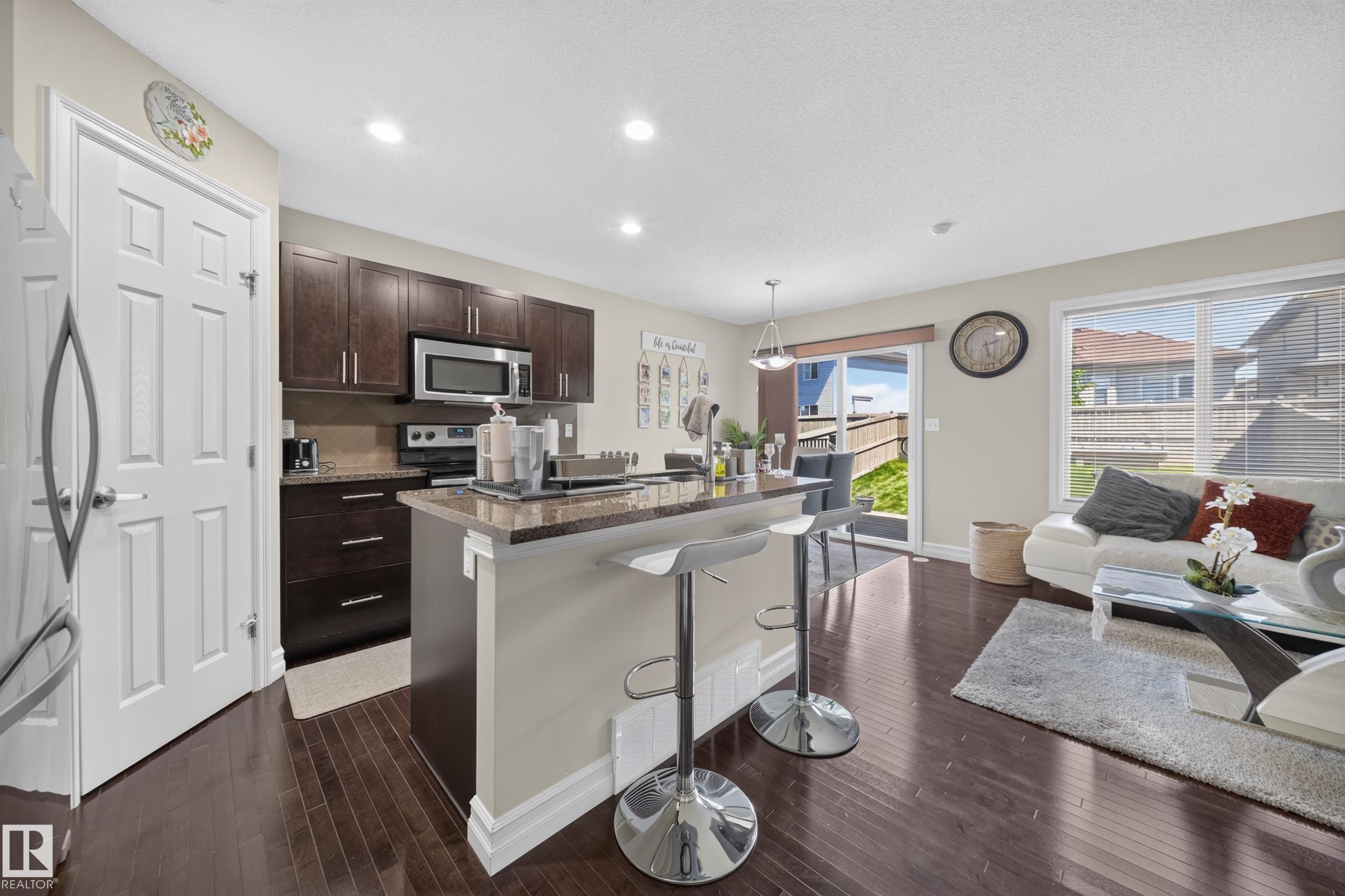 16537 134 Street, Edmonton, AB