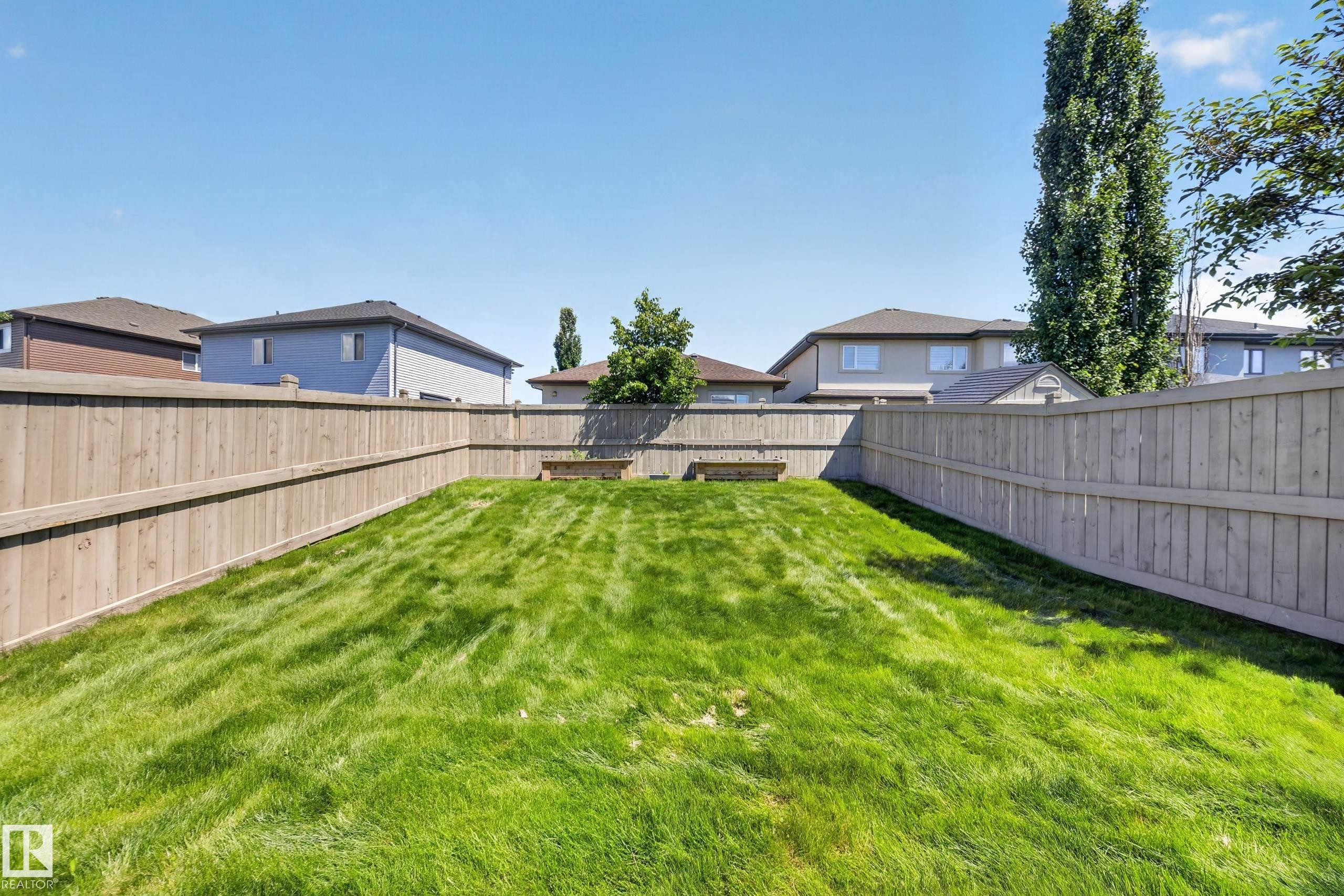 16537 134 Street, Edmonton, AB