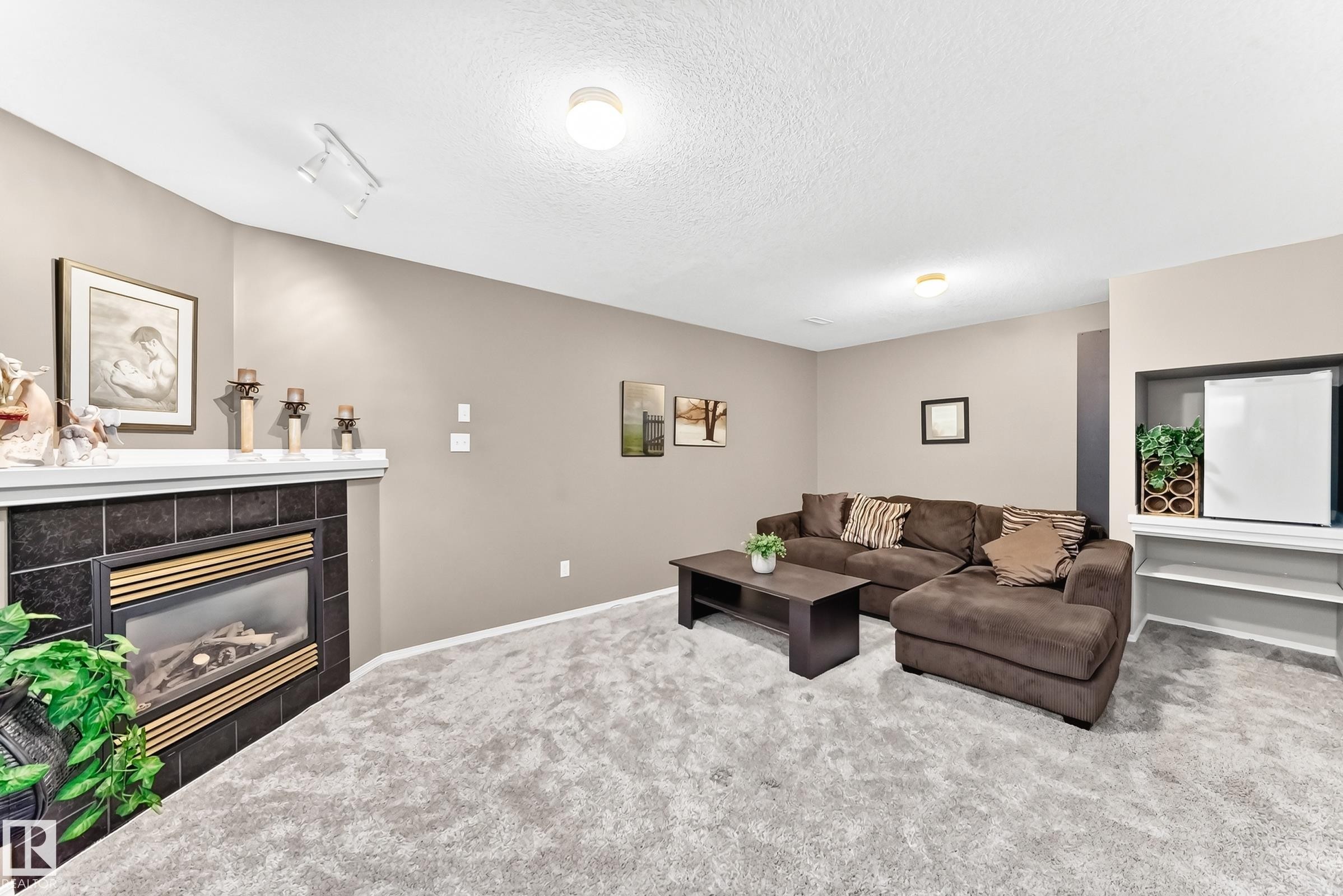 6 14803 Miller Boulevard, Edmonton, AB