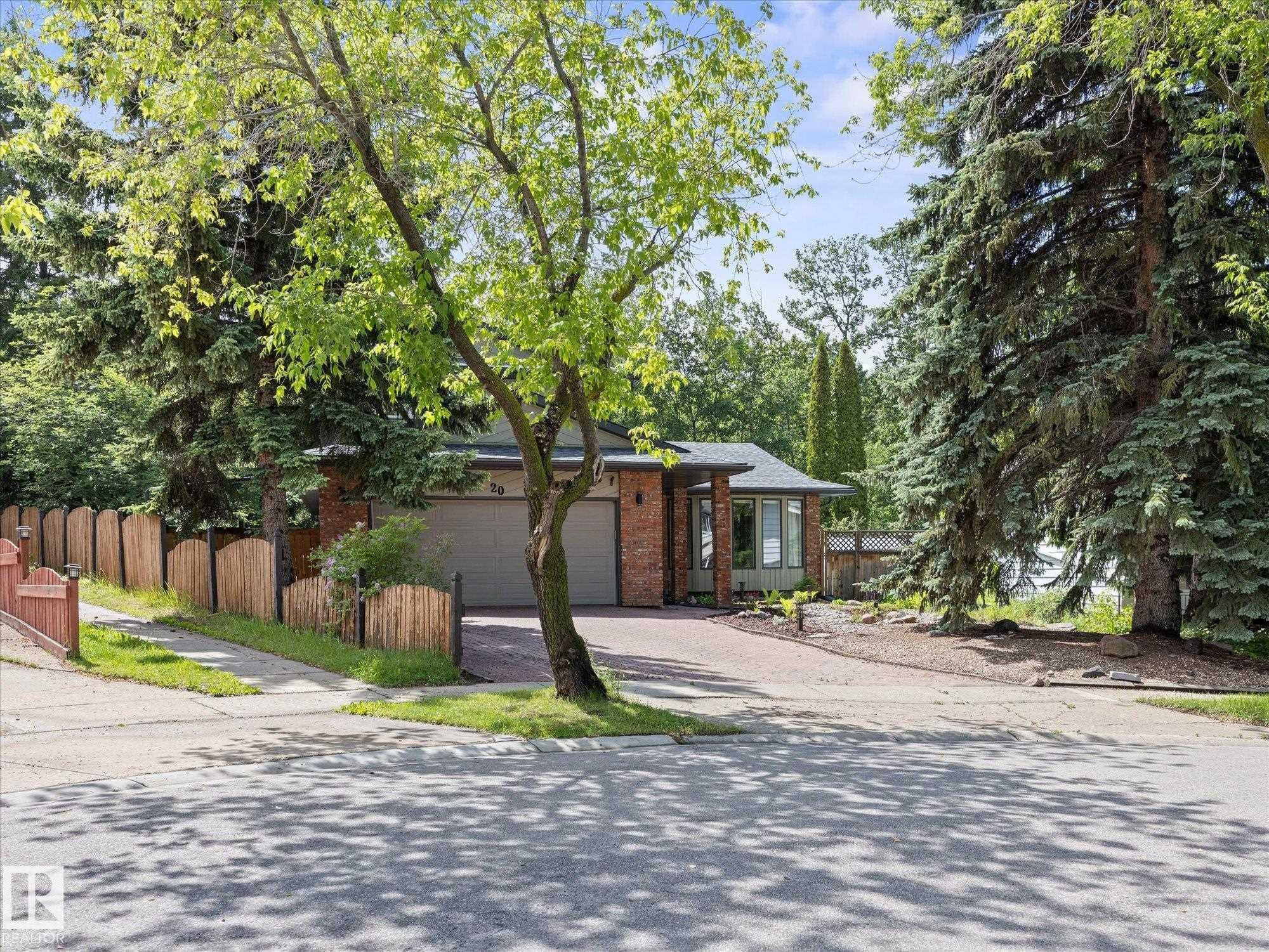 20 Bocock Place, St. Albert, AB