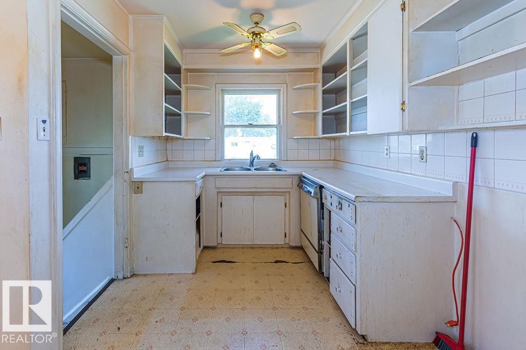 13031 63 Street, Edmonton, AB