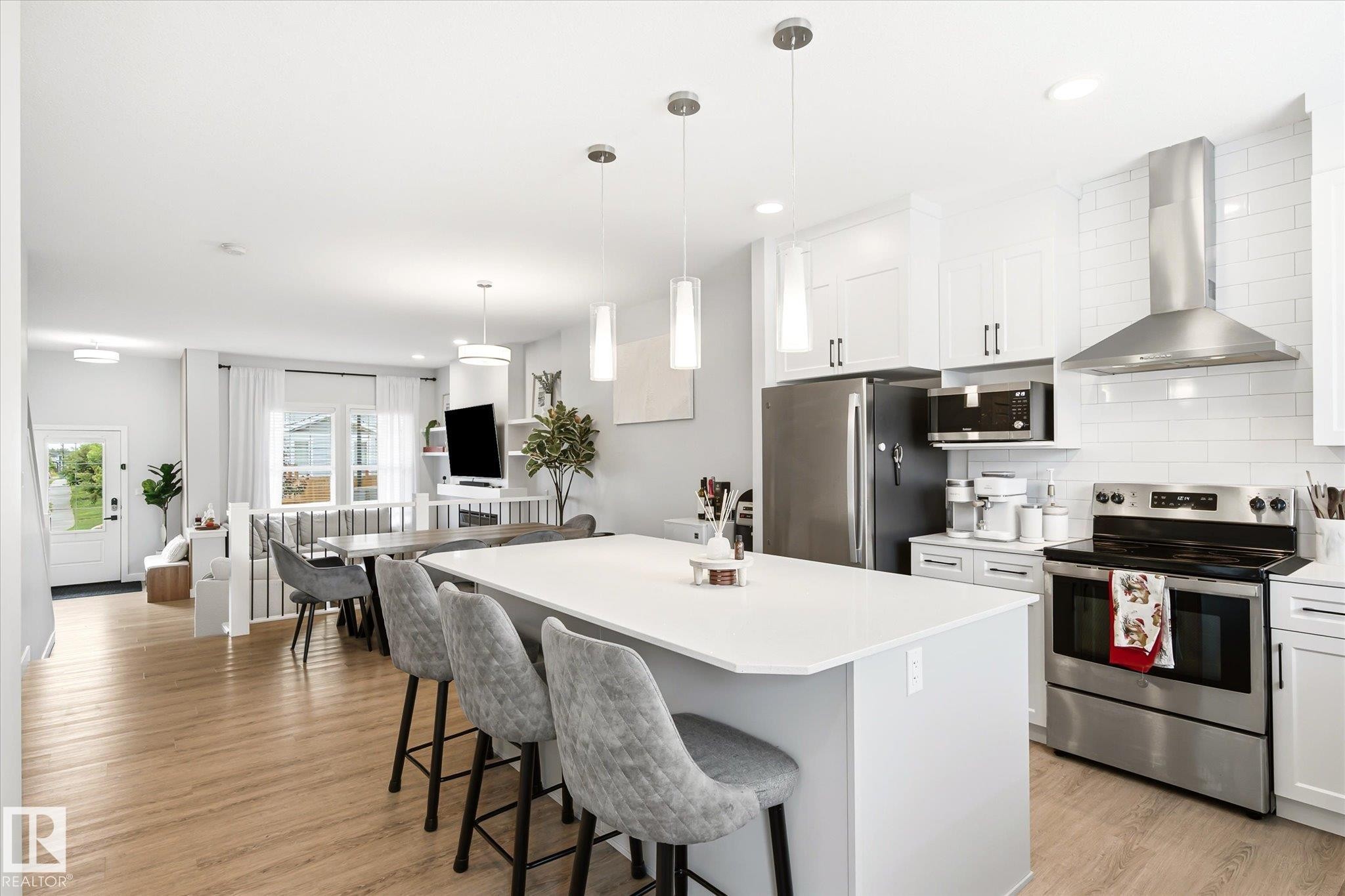 3415 Erlanger Bend, Edmonton, AB