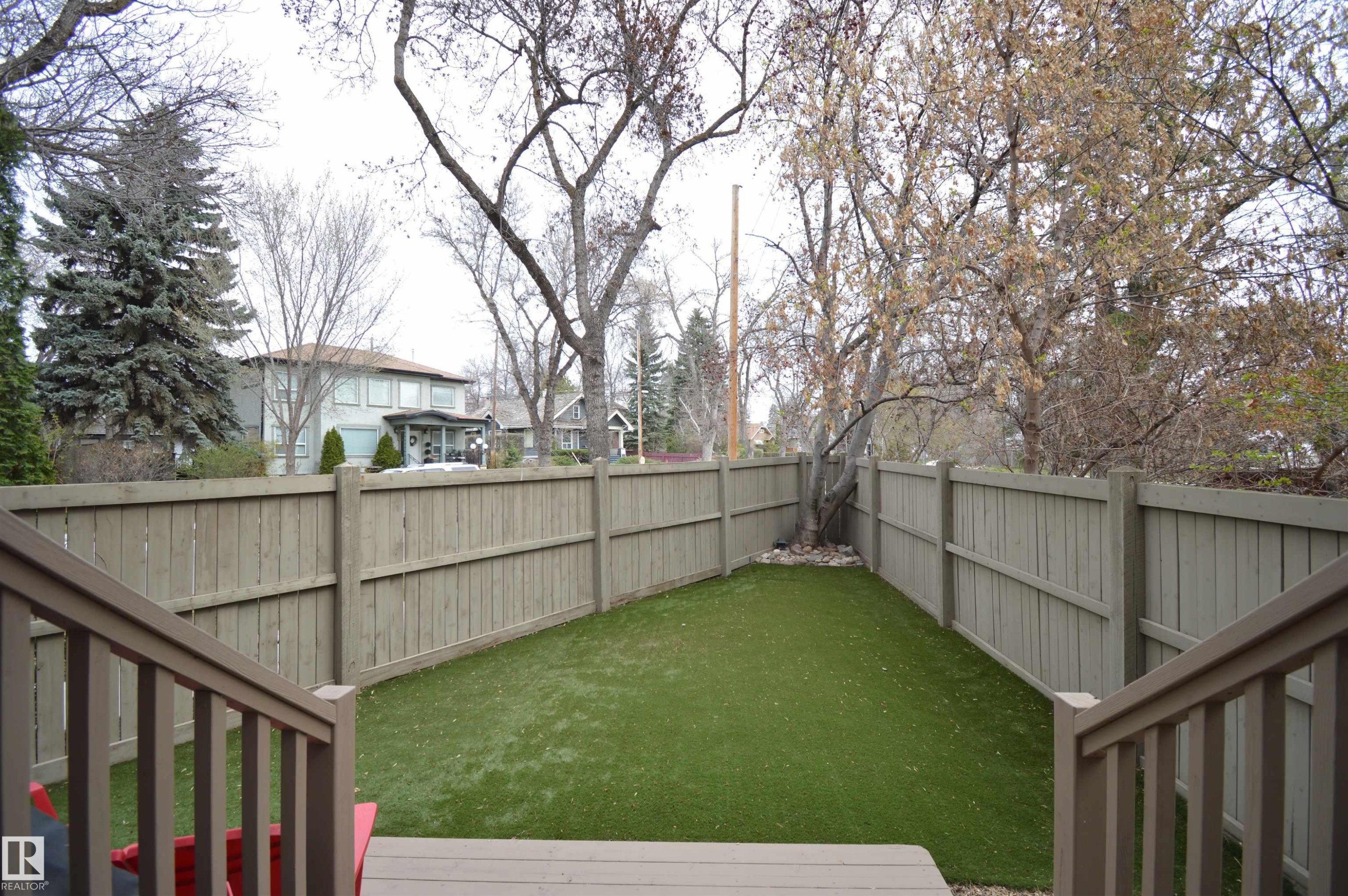 6428 Ada Boulevard Nw, Edmonton, AB - Outdoor With Backyard