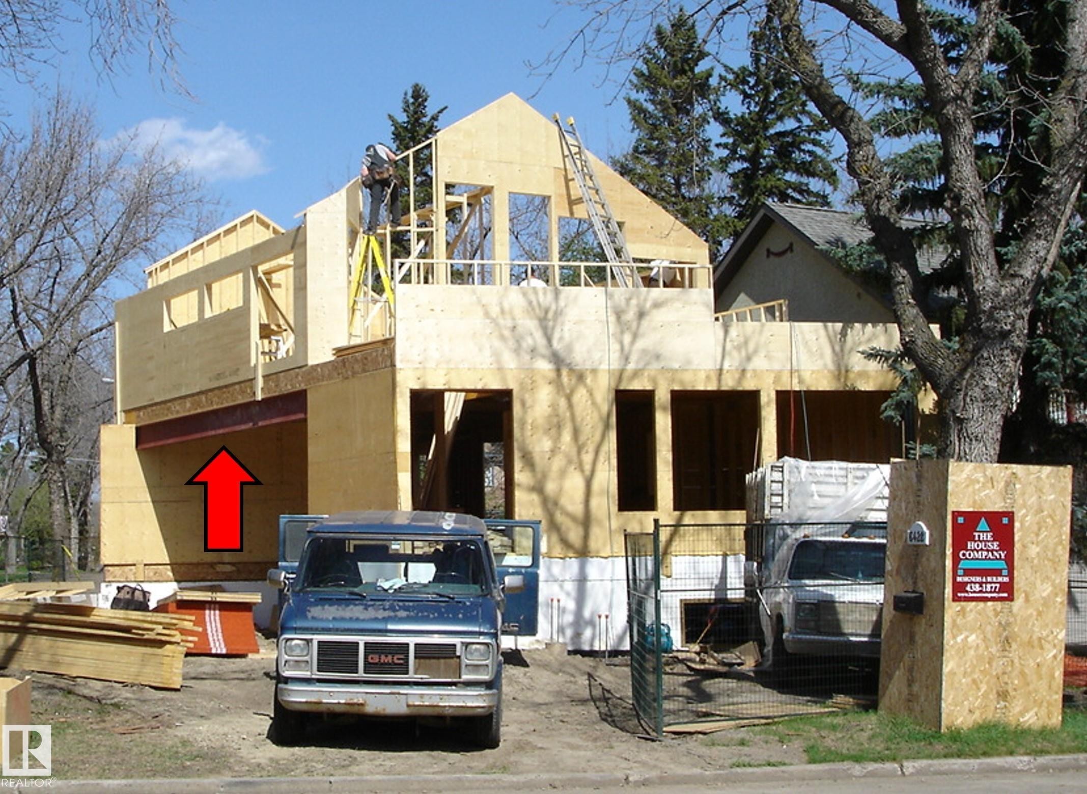 6428 Ada Boulevard Nw, Edmonton, AB - Outdoor