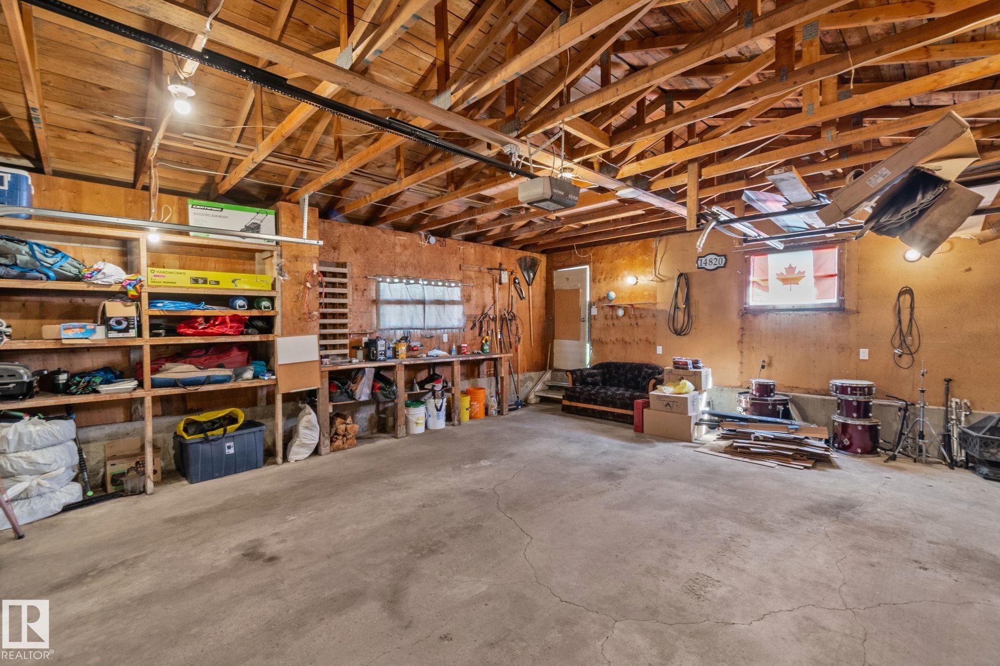 14820 75A Street, Edmonton, AB