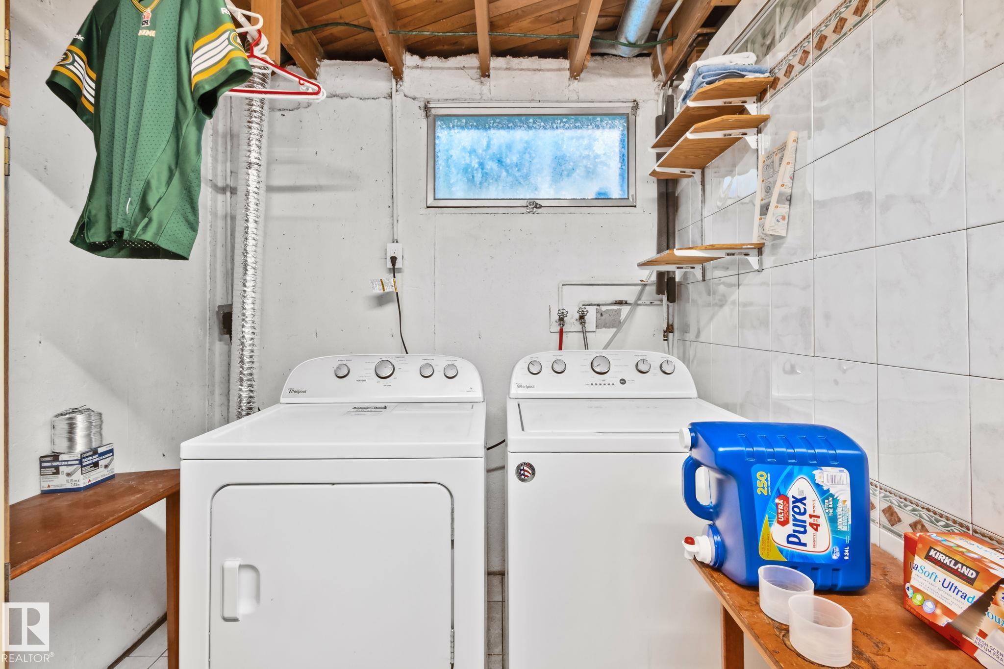 14820 75A Street, Edmonton, AB