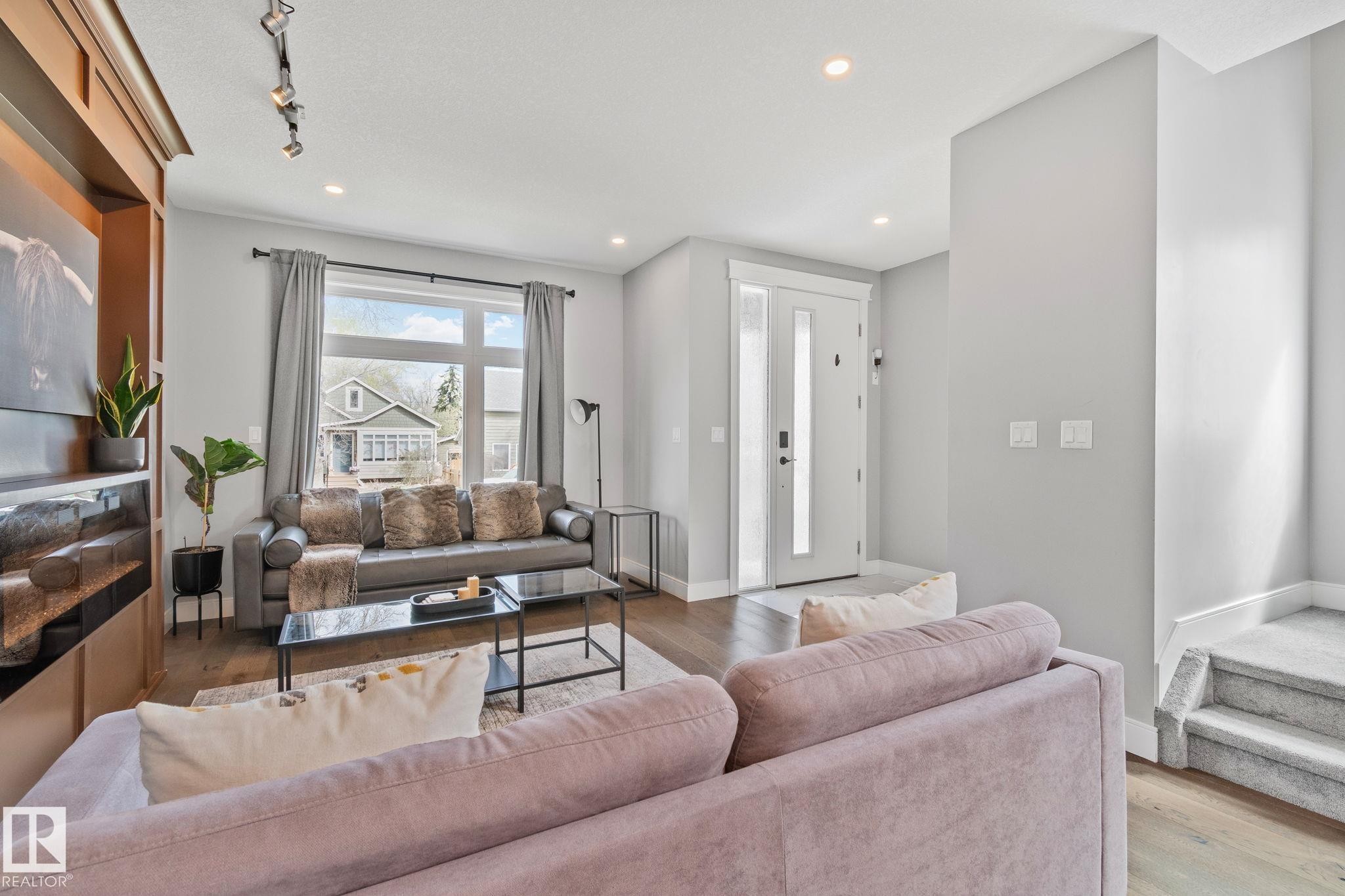 9855 79 Avenue, Edmonton, AB