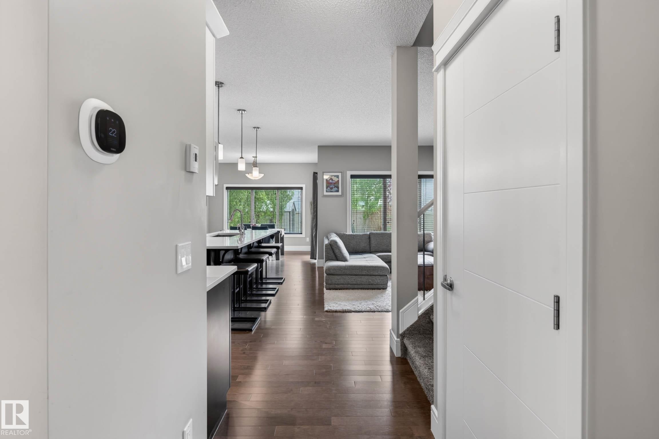 3411 Abbott Way, Edmonton, AB - Indoor Photo Showing Other Room
