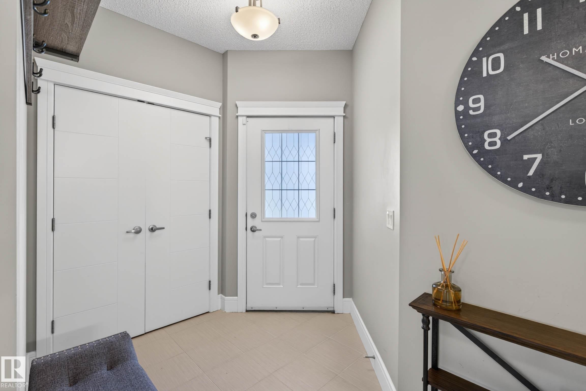 3411 Abbott Way, Edmonton, AB - Indoor Photo Showing Other Room
