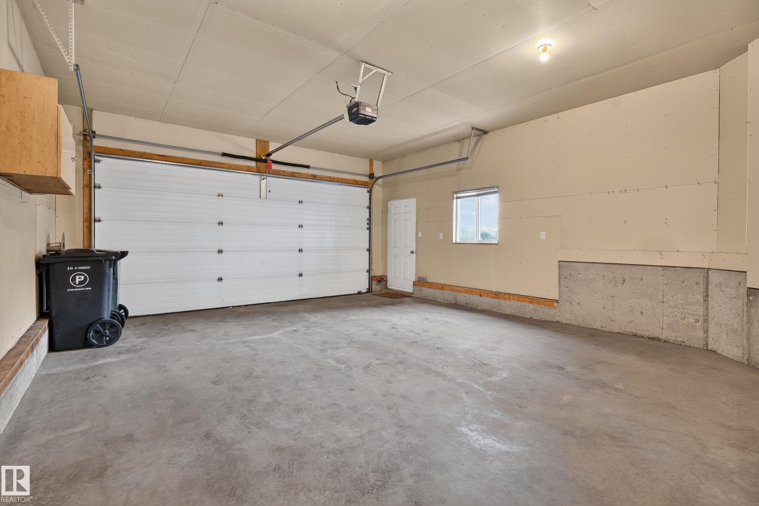 475 Highwood Boulevard, Devon, AB