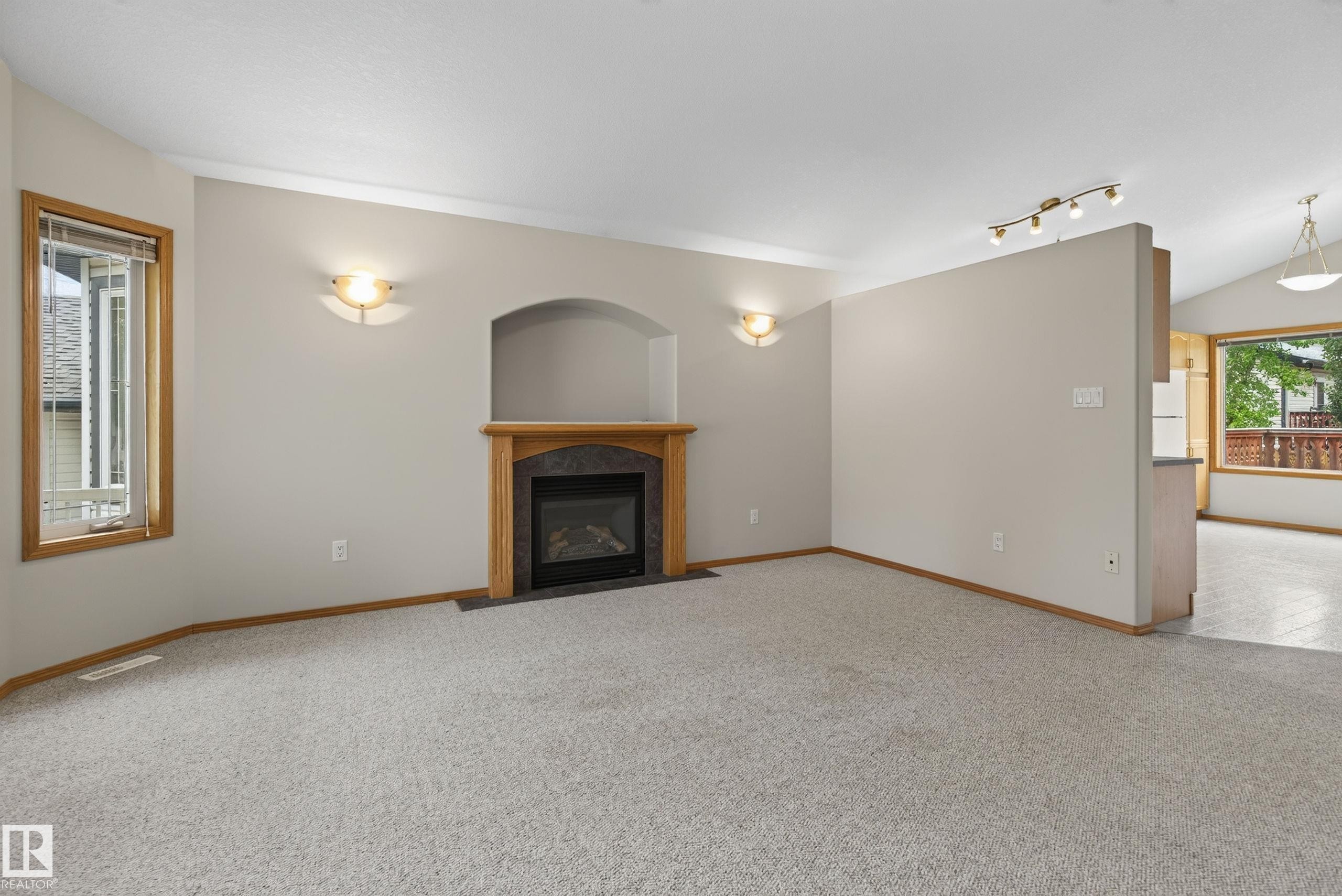 475 Highwood Boulevard, Devon, AB