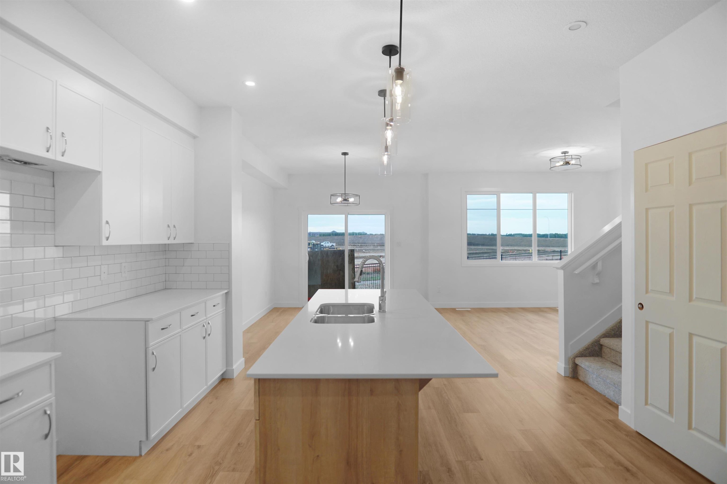 1631 11 Avenue, Edmonton, AB