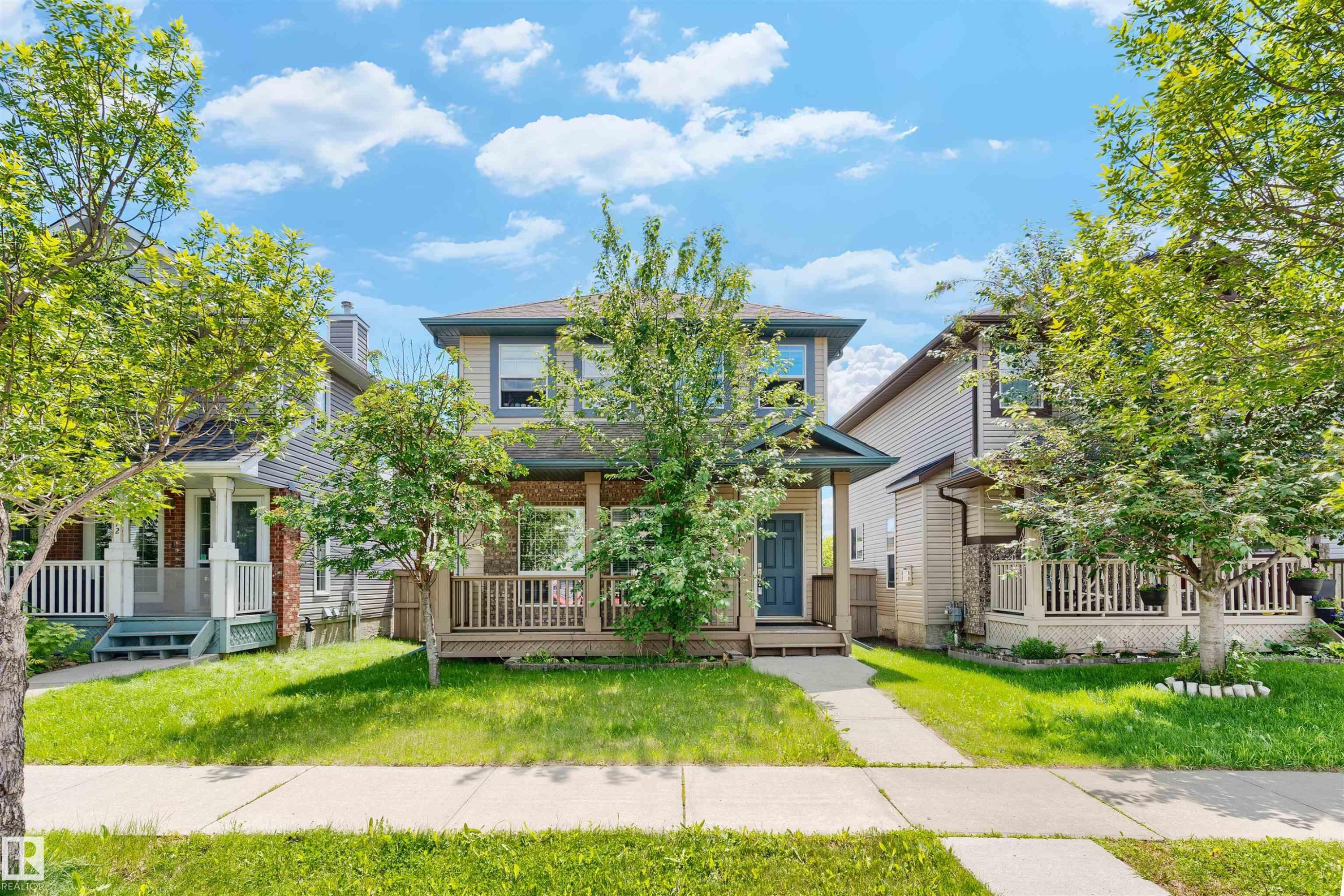 8774 Stein Lane, Edmonton, AB