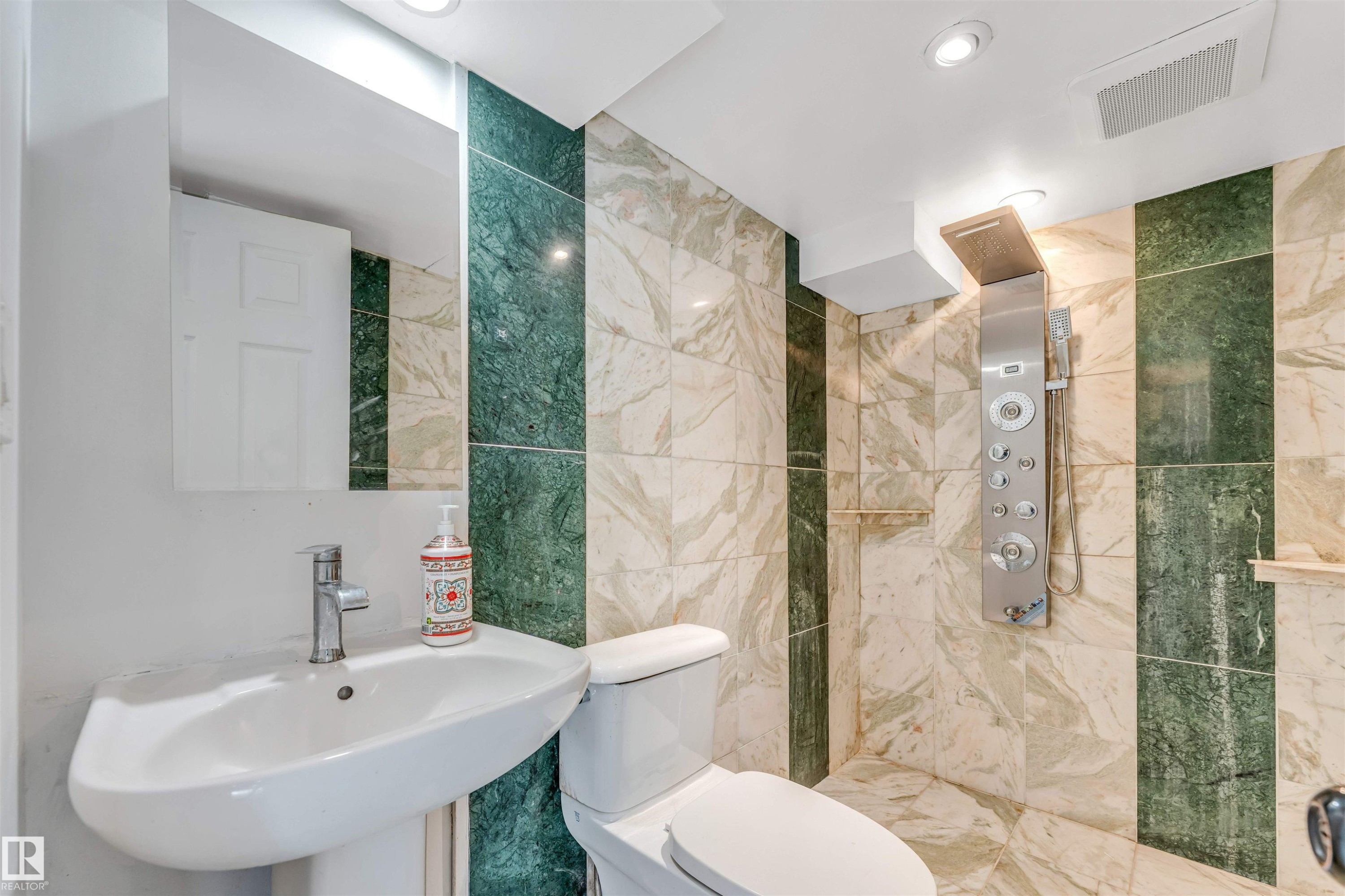 645 Millbourne Road, Edmonton, AB