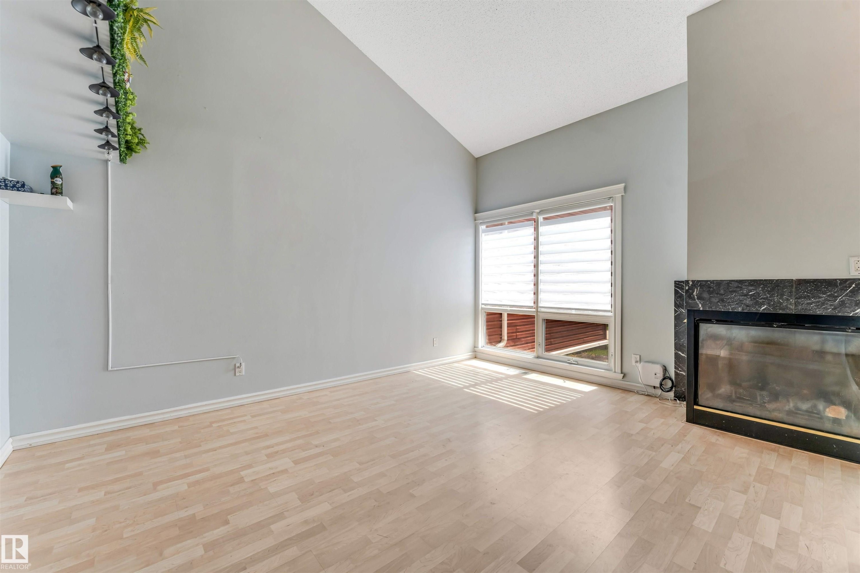 645 Millbourne Road, Edmonton, AB