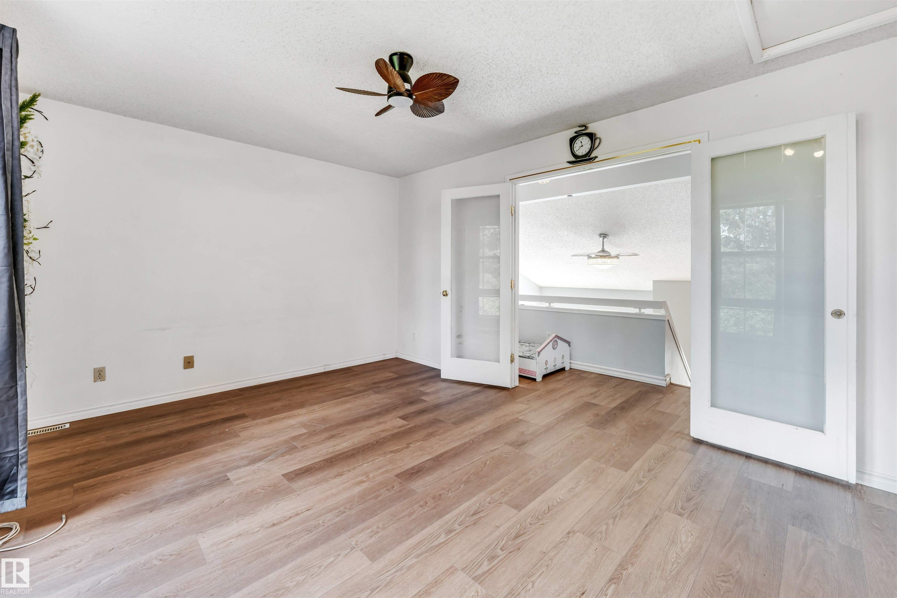 645 Millbourne Road, Edmonton, AB