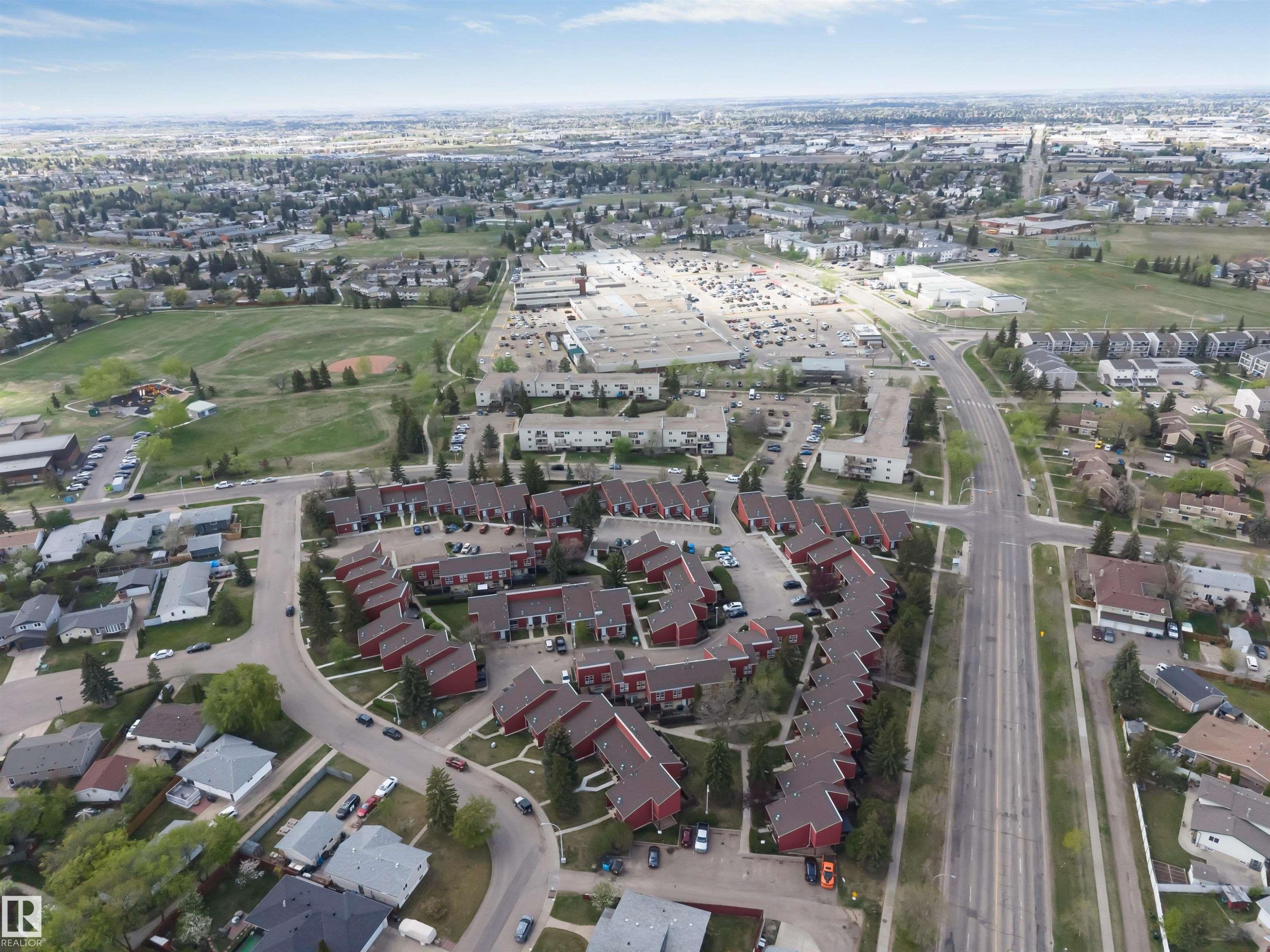 645 Millbourne Road, Edmonton, AB