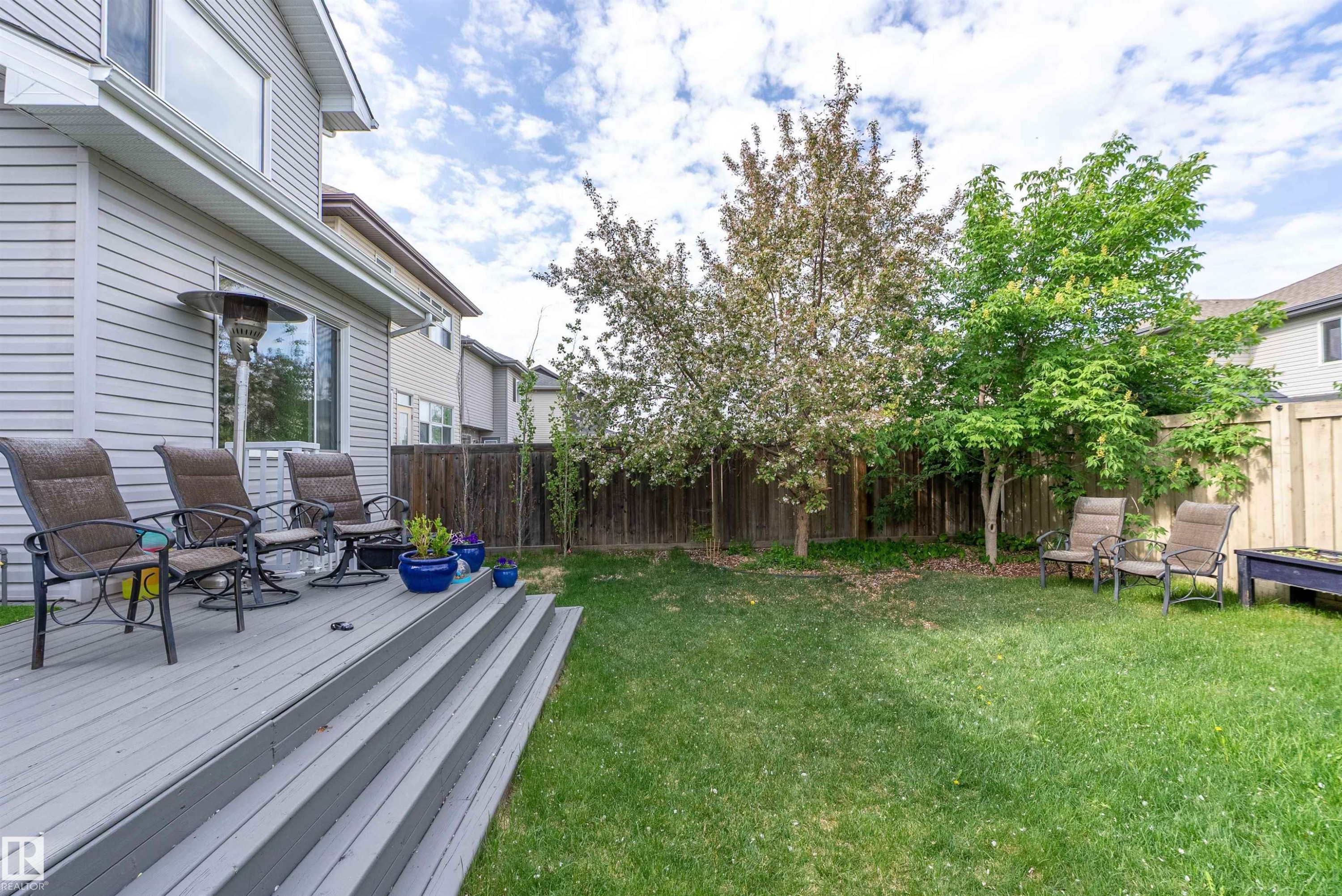 4015 Alexander Way, Edmonton, AB